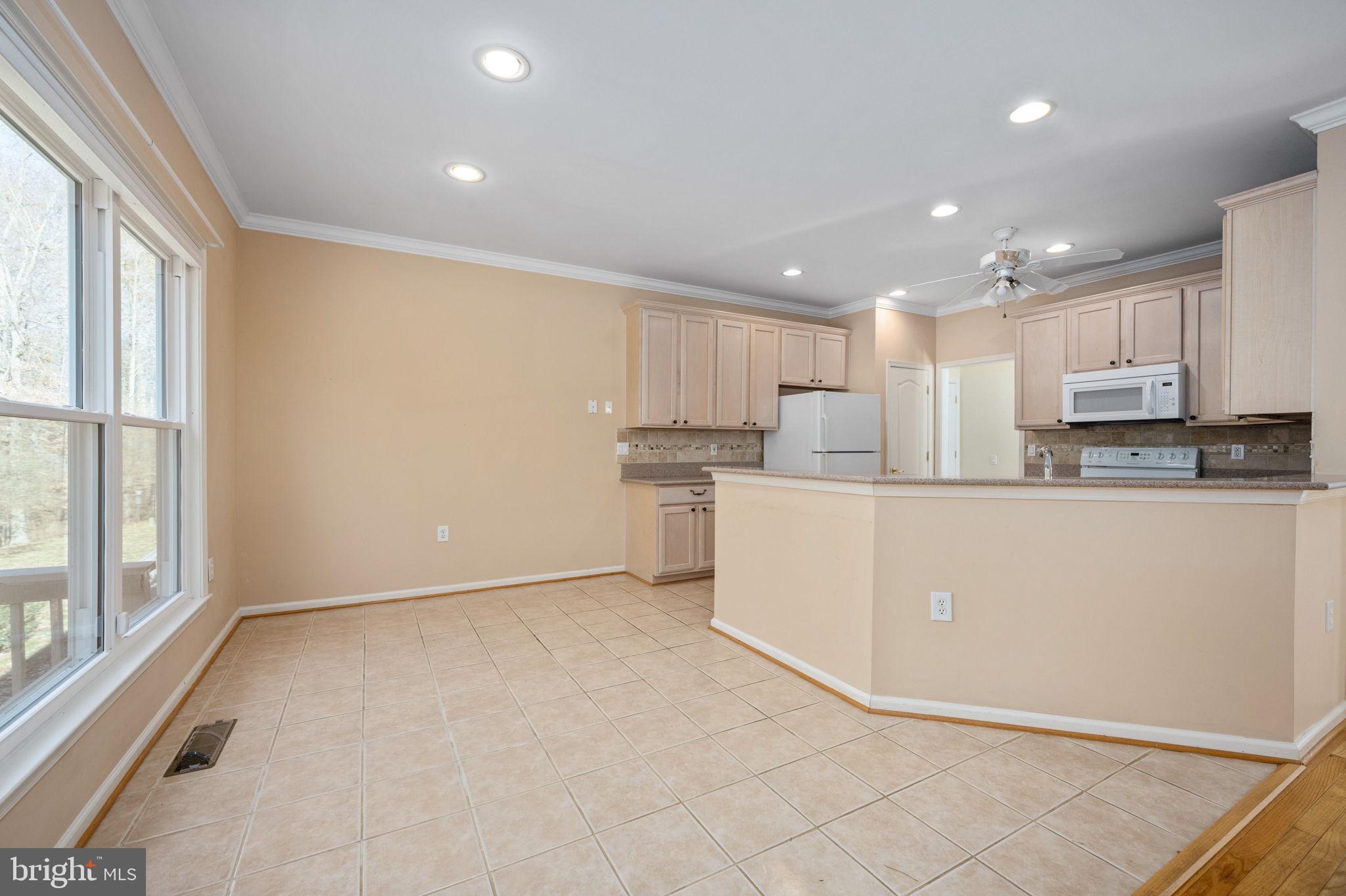 FALLS RUN - Residential