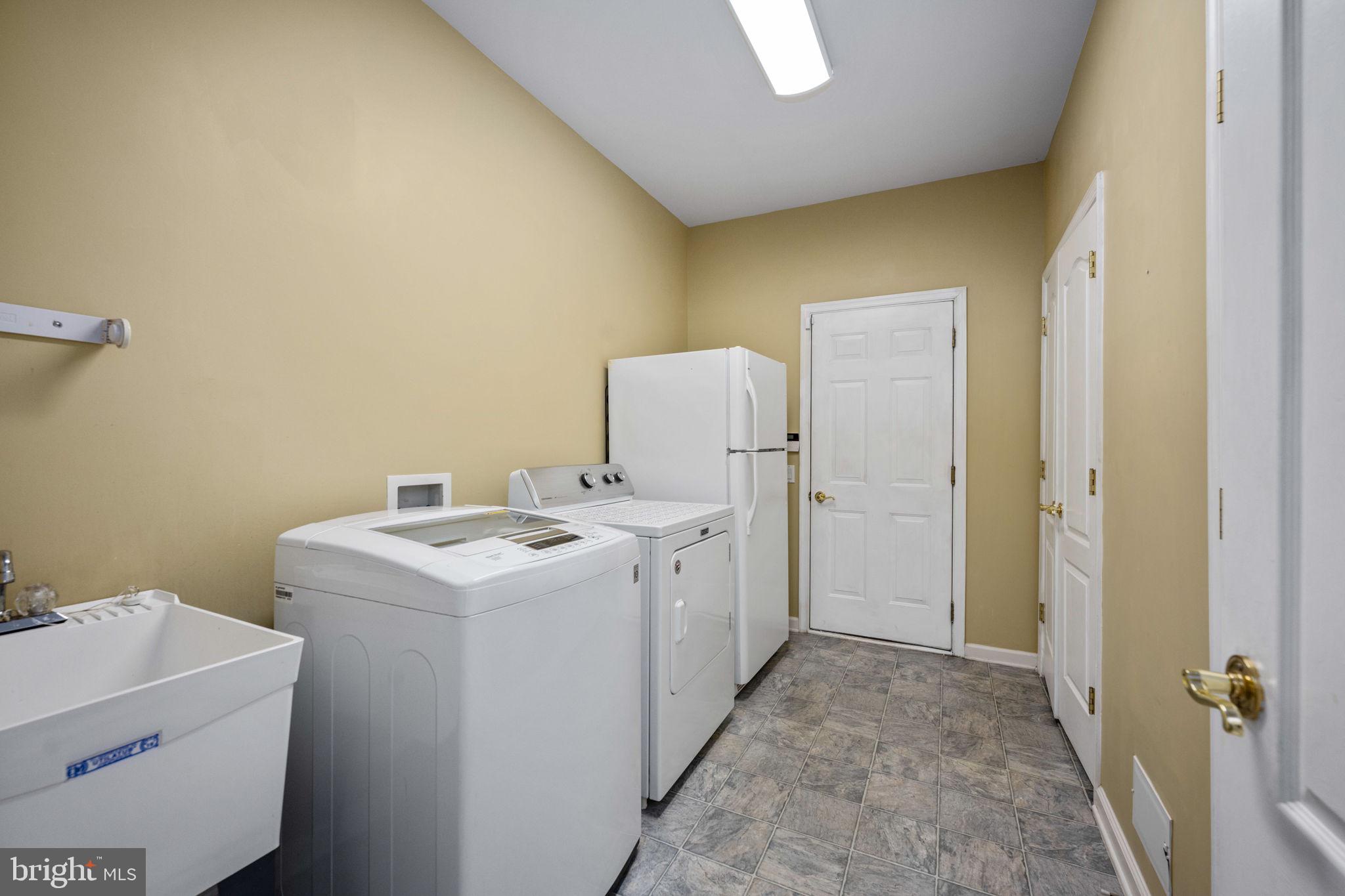 FALLS RUN - Residential