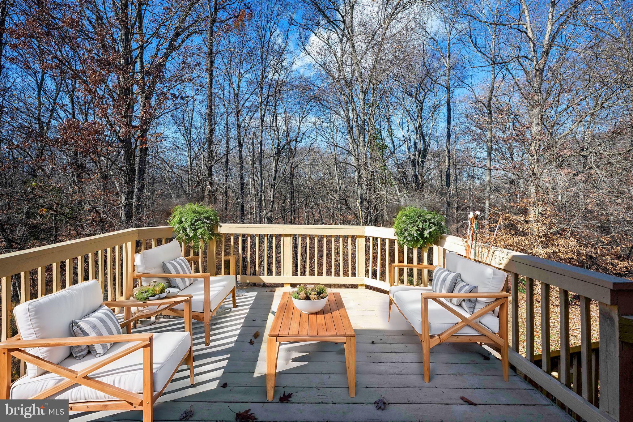 FALLS RUN - Residential