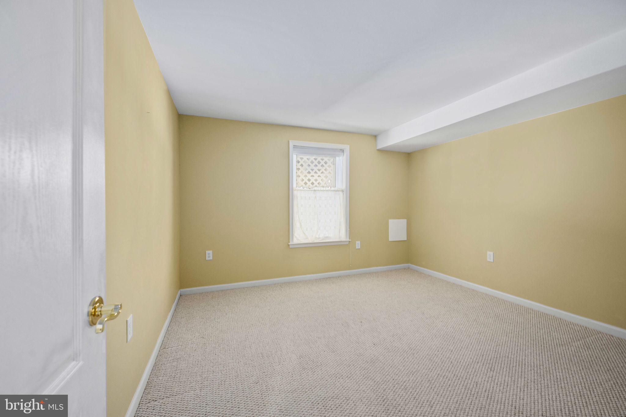 FALLS RUN - Residential