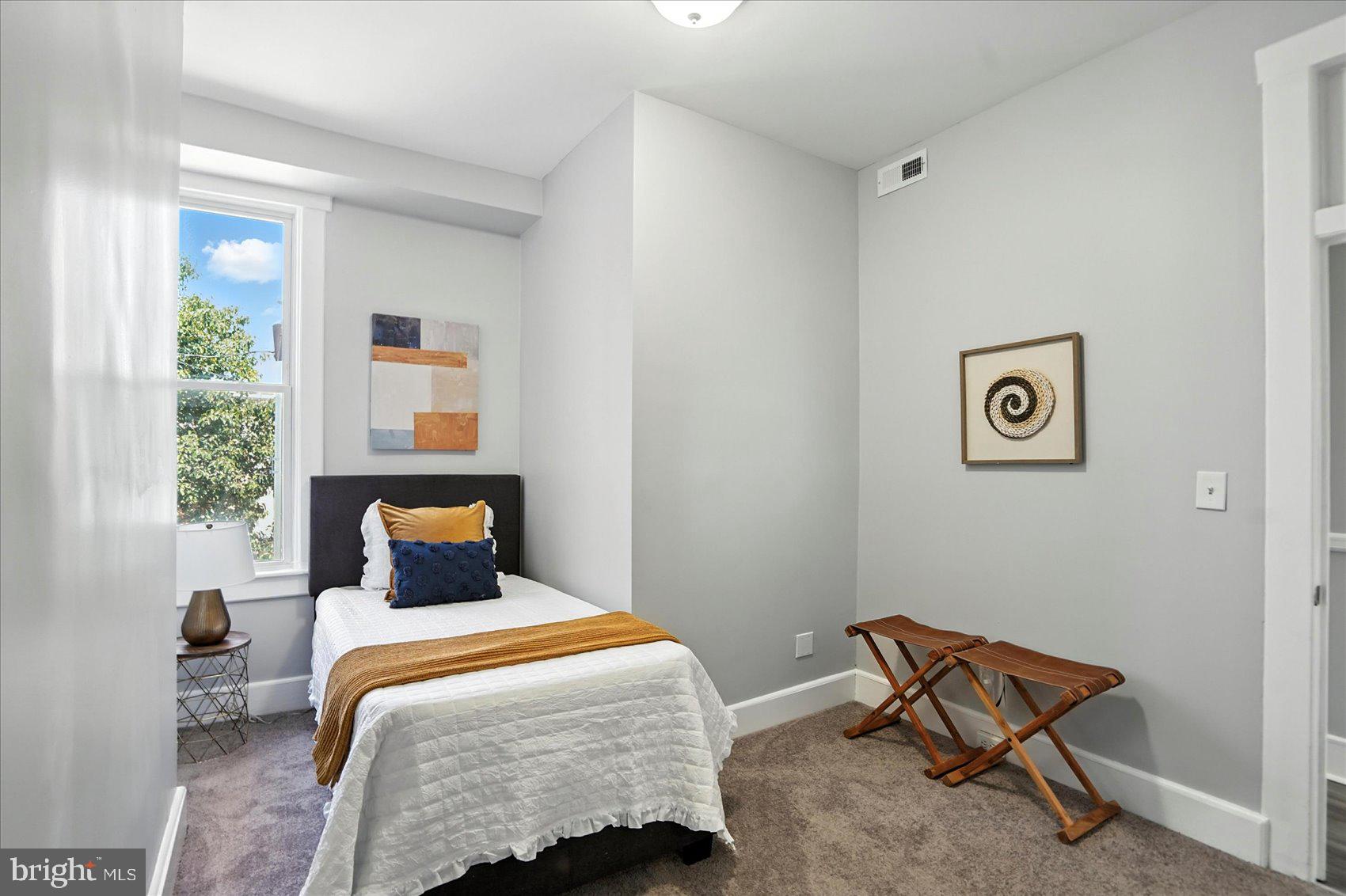 BIDDLE STREET - Residential Lease