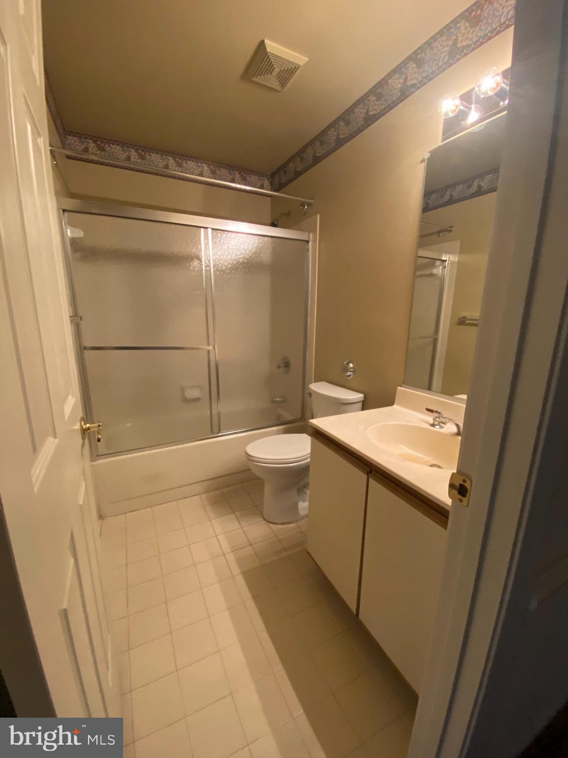 THE POINTE - Residential