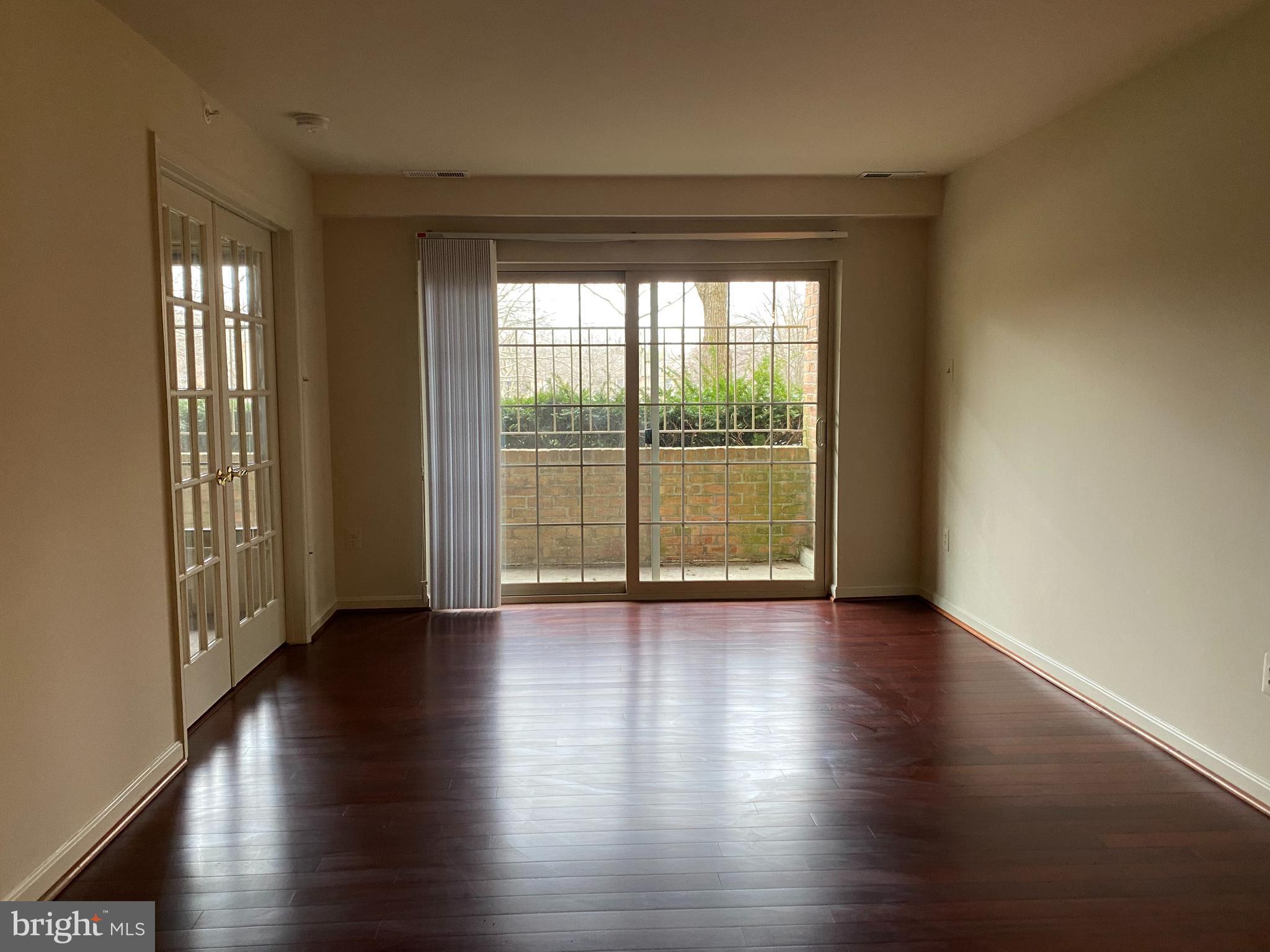 THE POINTE - Residential