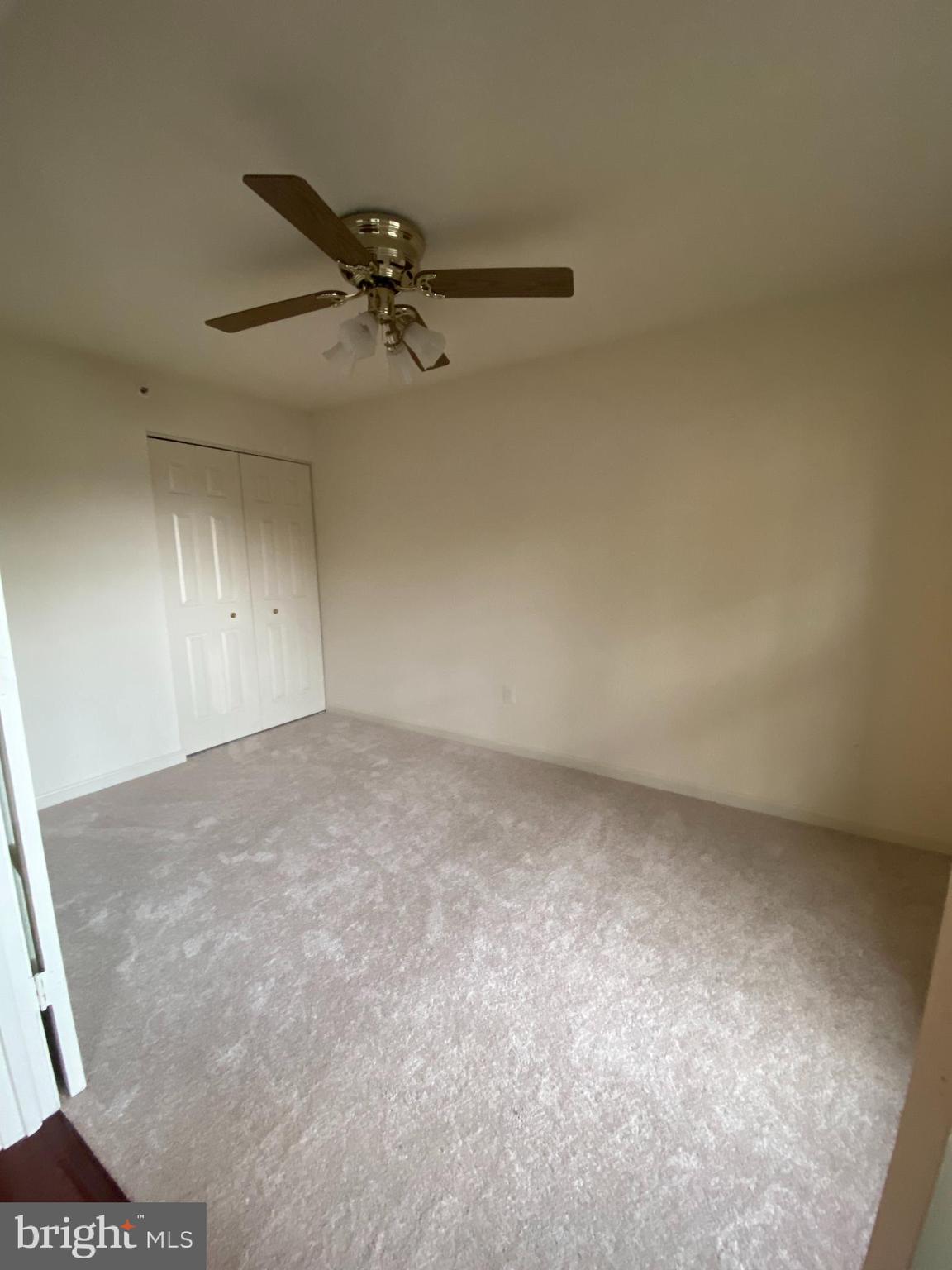 THE POINTE - Residential