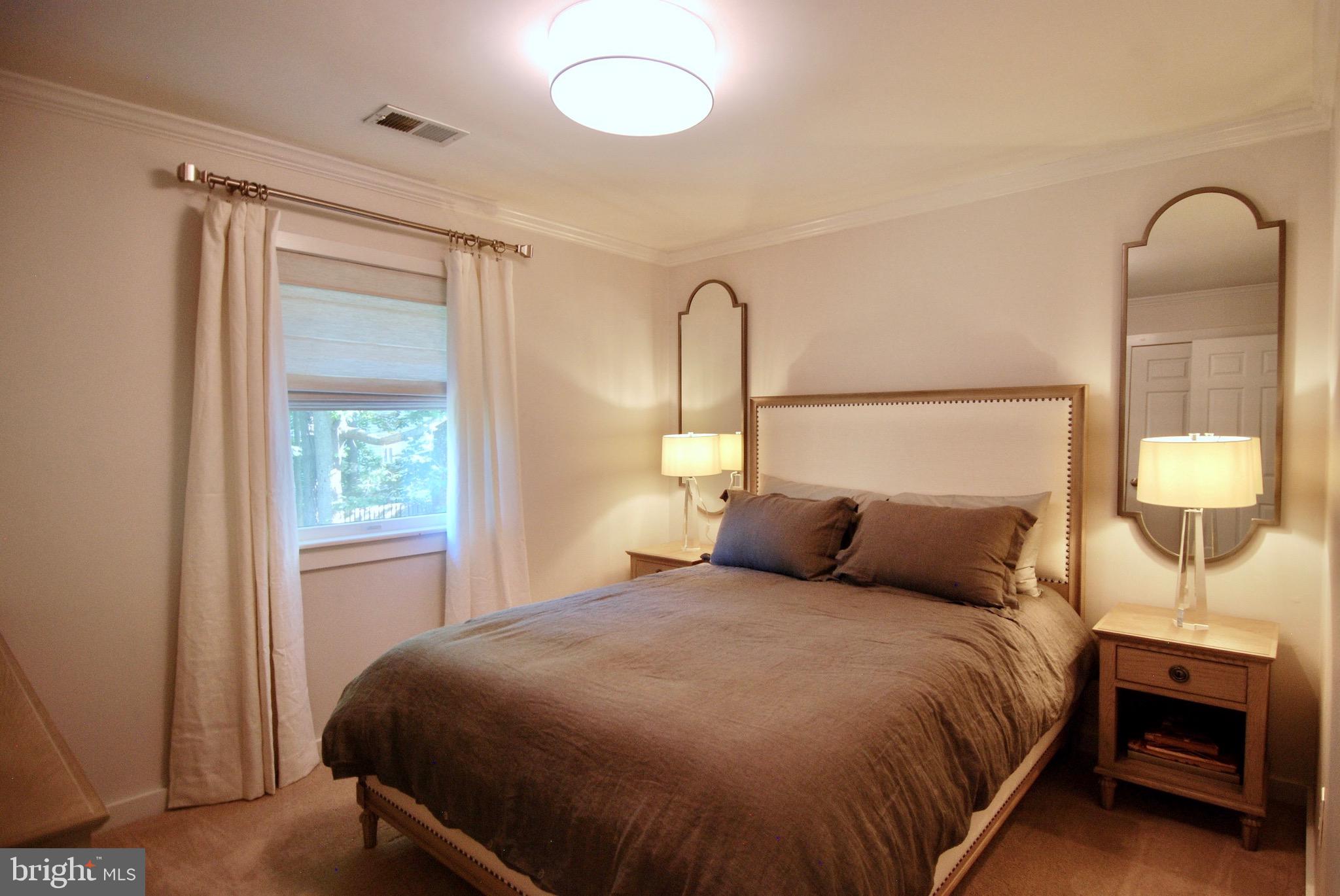 ARUNDEL ON THE BAY - Residential