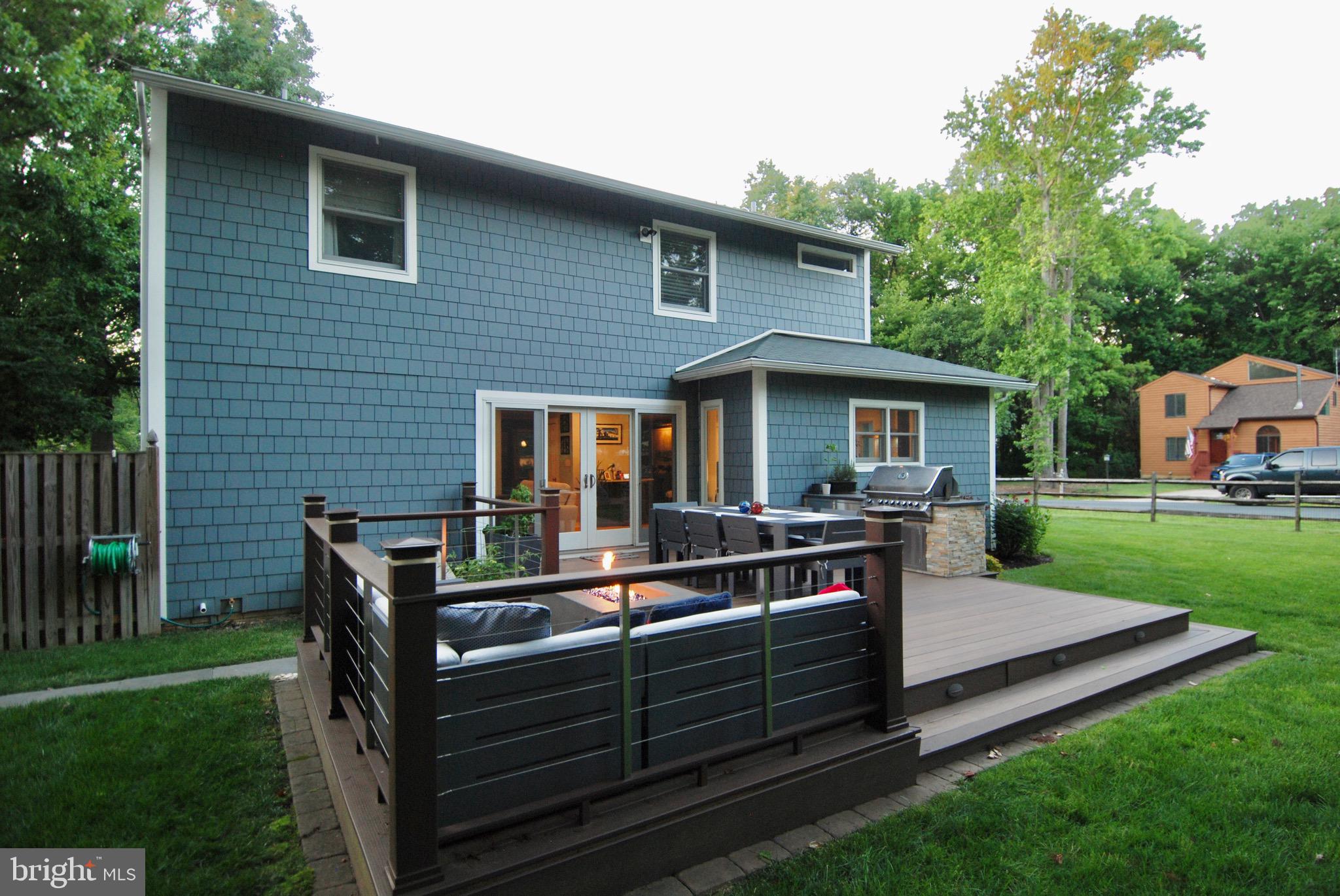 ARUNDEL ON THE BAY - Residential