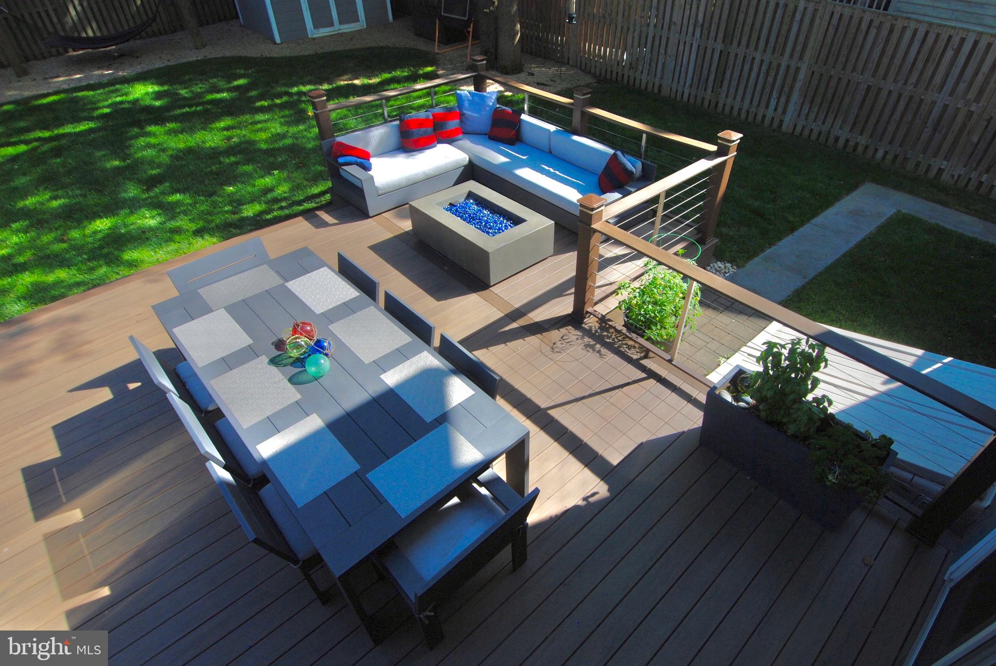 ARUNDEL ON THE BAY - Residential