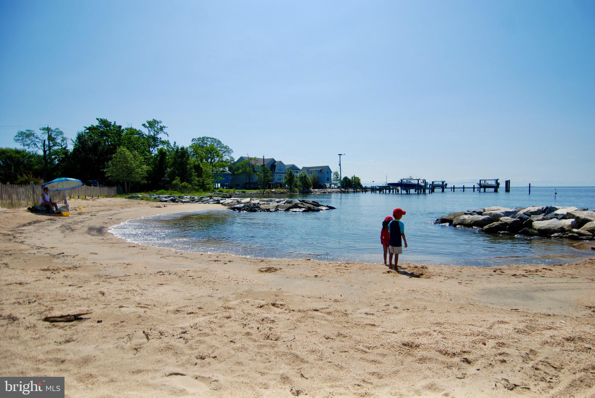 ARUNDEL ON THE BAY - Residential