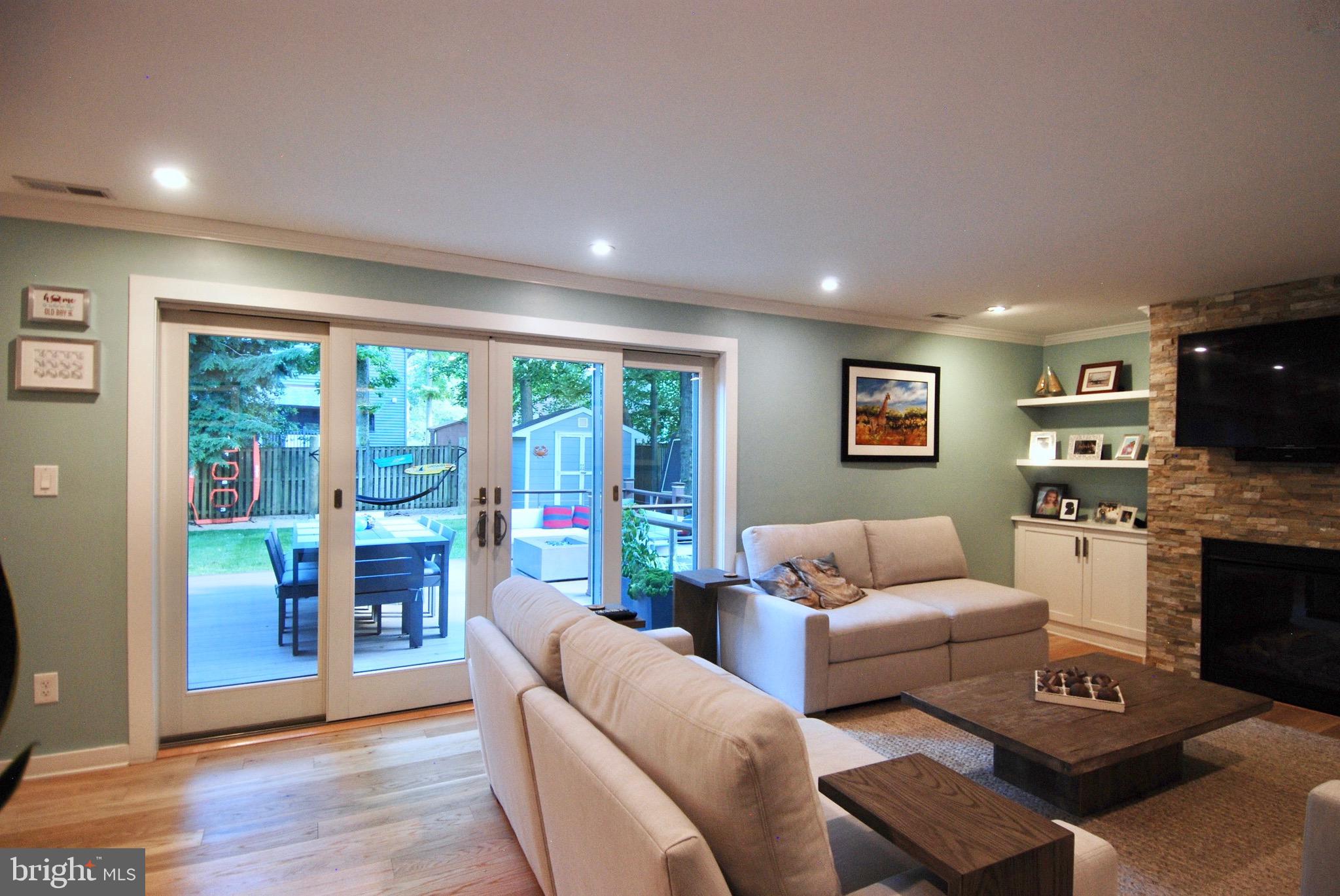 ARUNDEL ON THE BAY - Residential