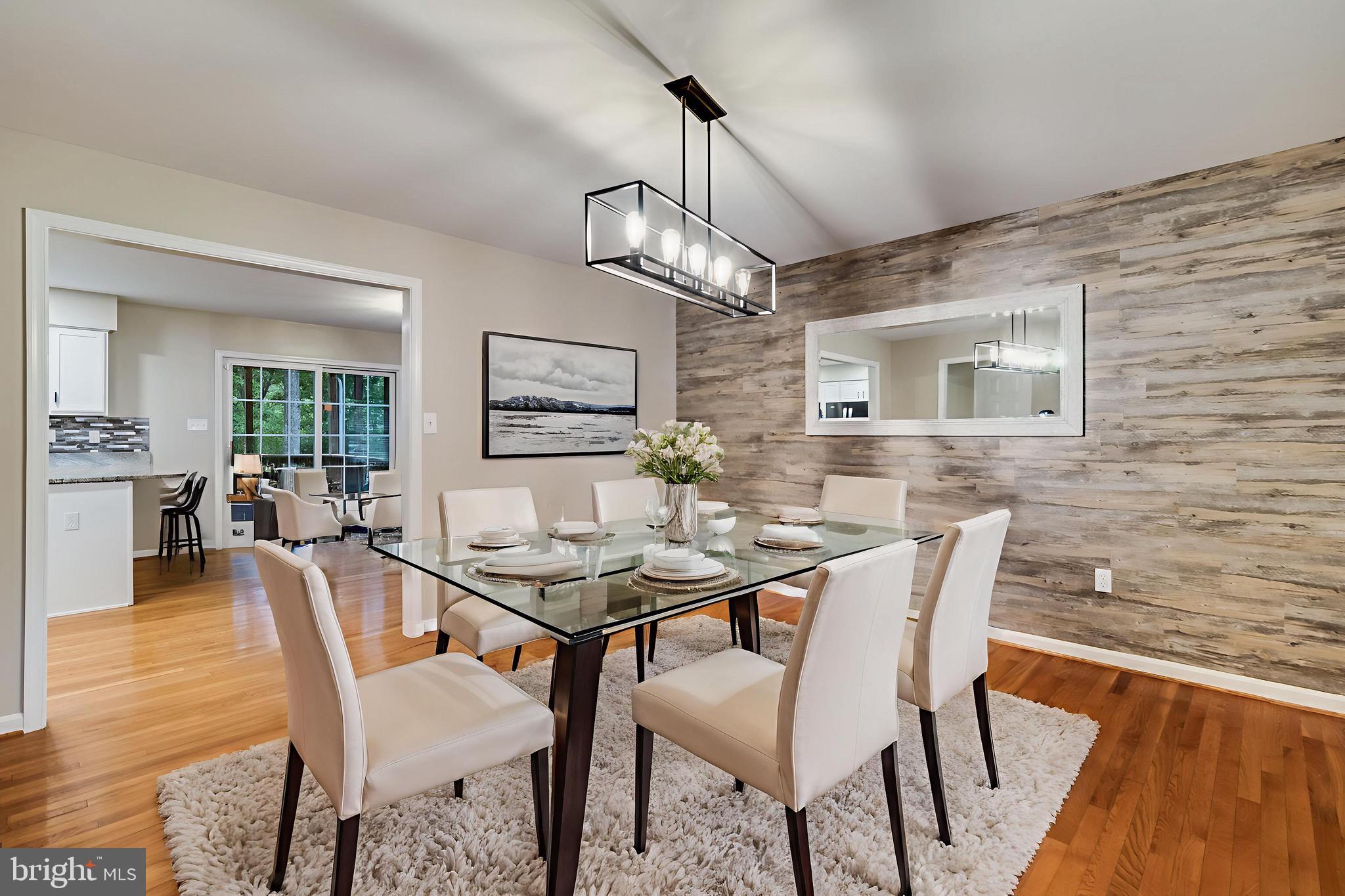 AUGUST RUN - Residential