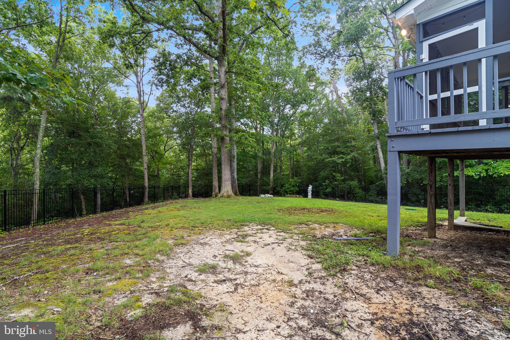 AUGUST RUN - Residential