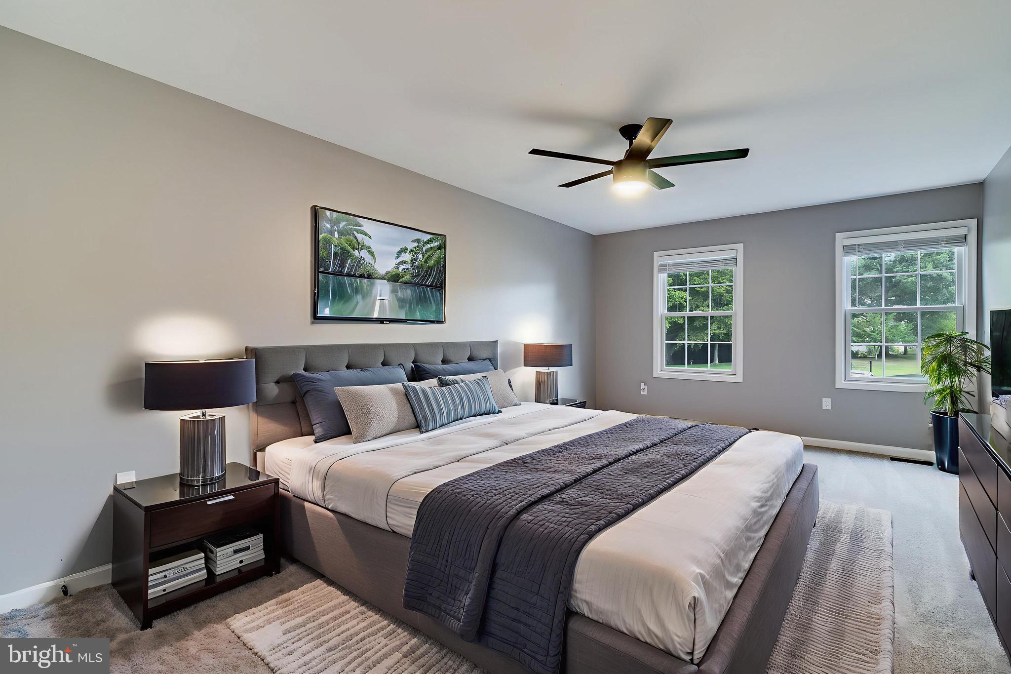 AUGUST RUN - Residential