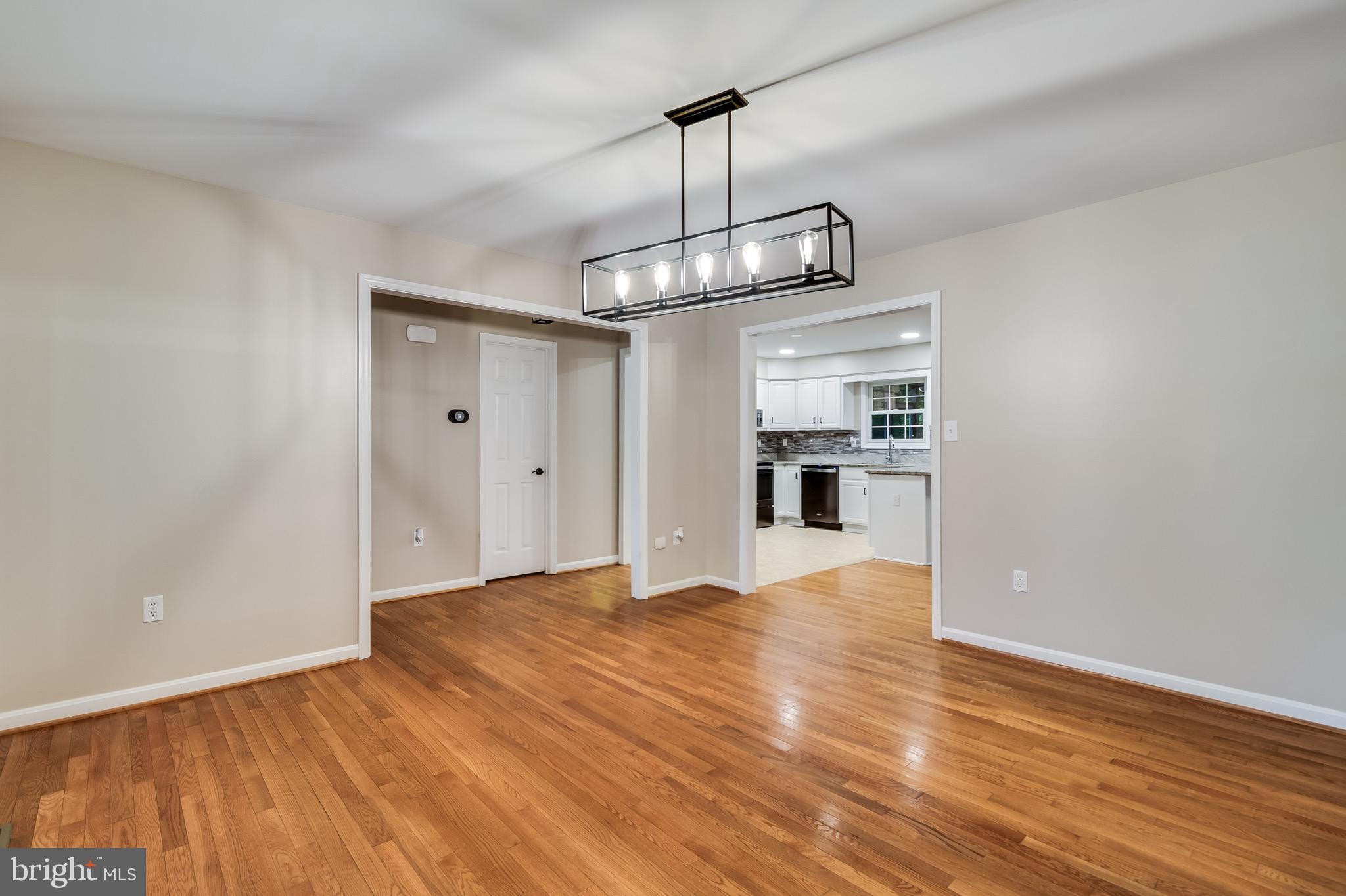 AUGUST RUN - Residential