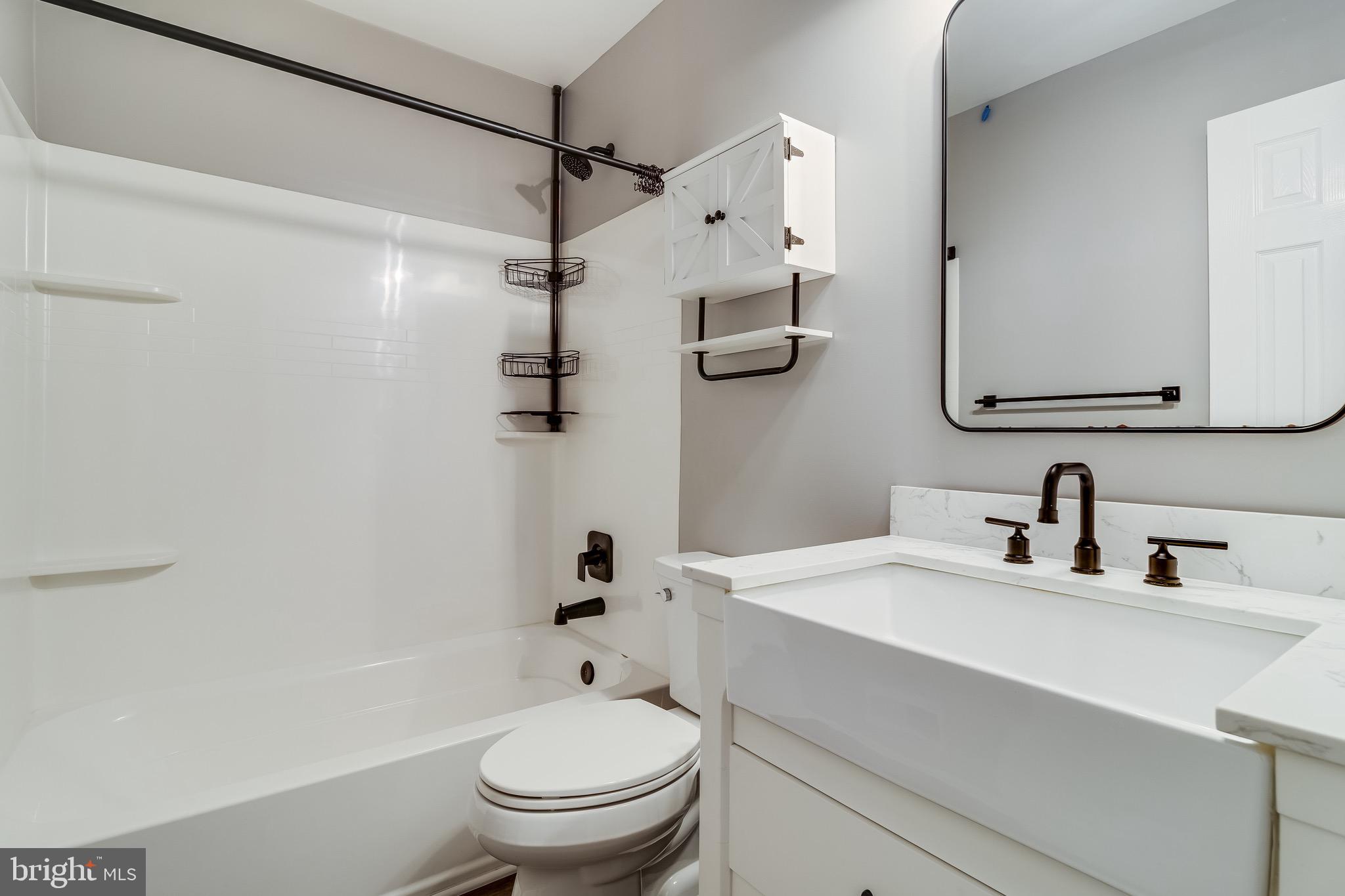 AUGUST RUN - Residential