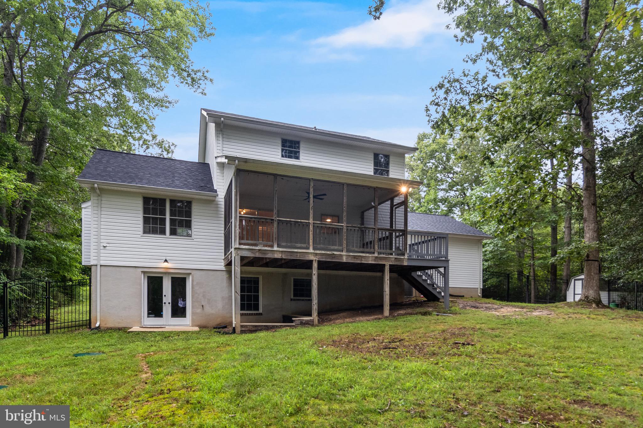 AUGUST RUN - Residential