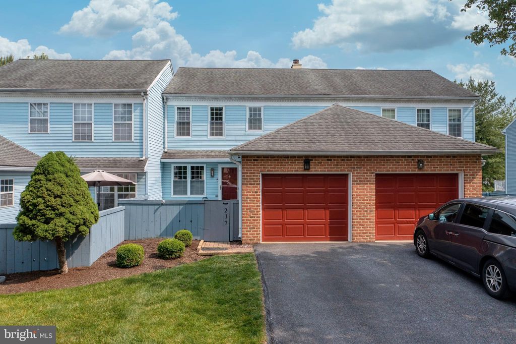Photo of 217 WINDING HILL DR, LANCASTER, PA 17601 (MLS # PALA2024286)