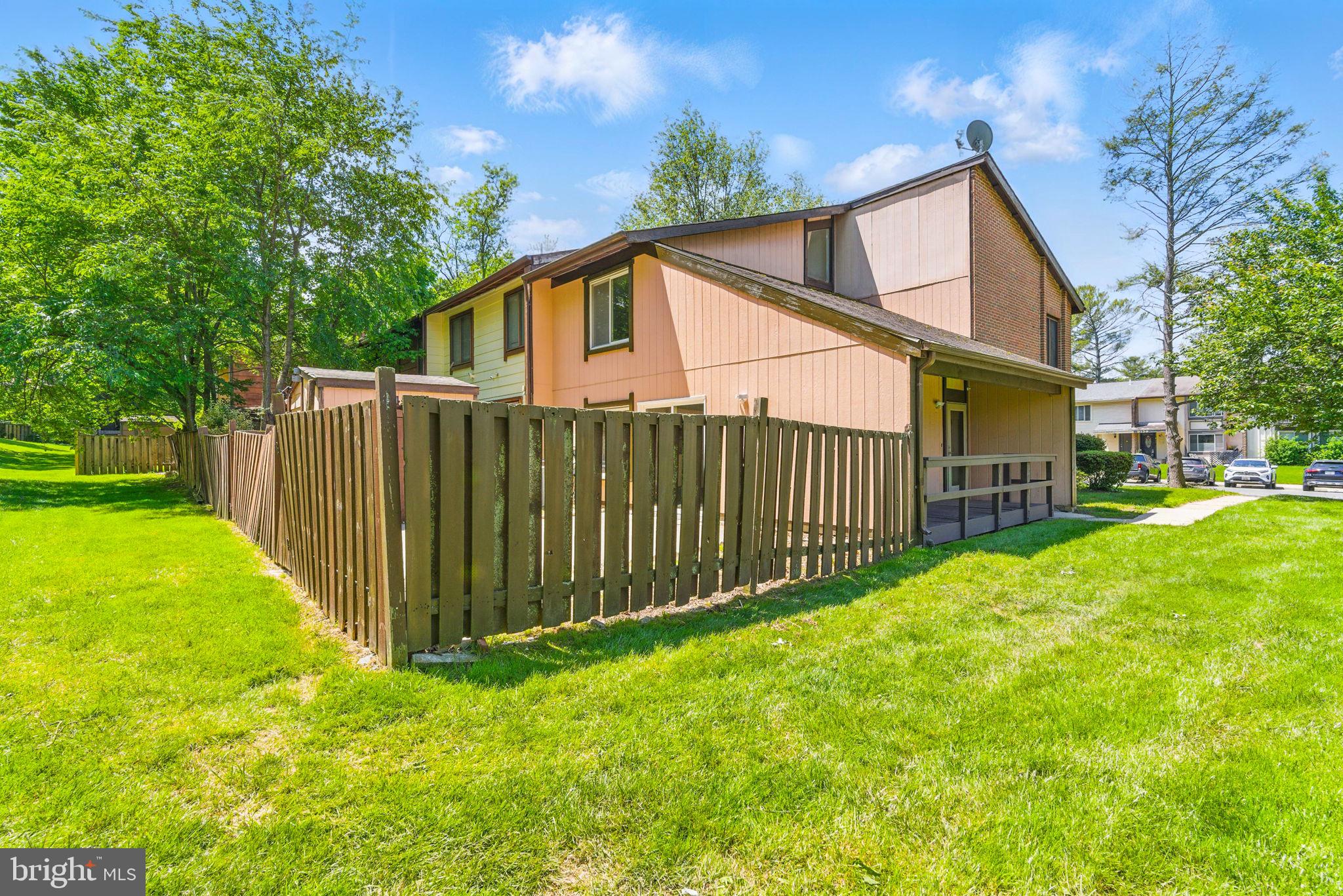 CHARLENE - Residential