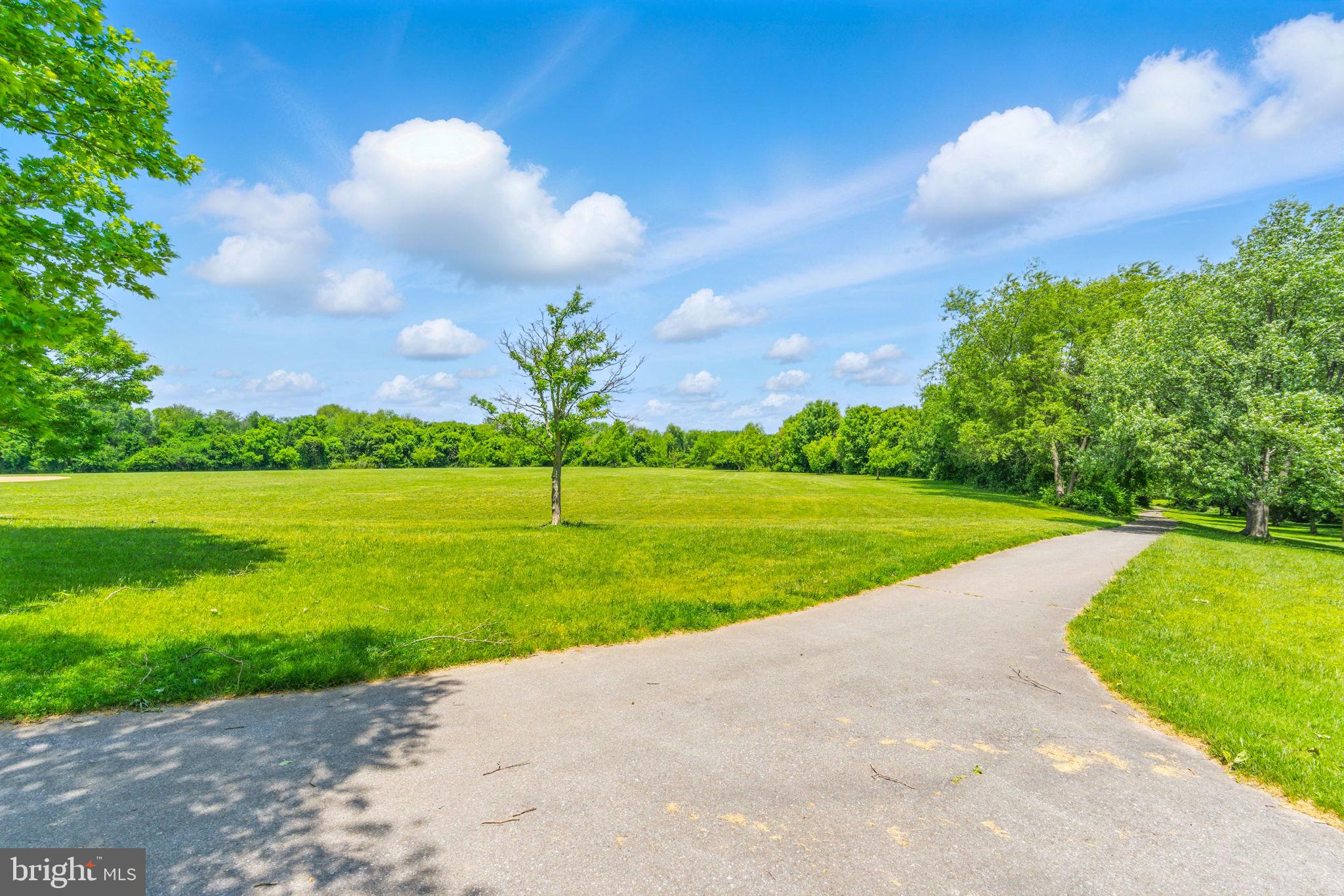 CHARLENE - Residential