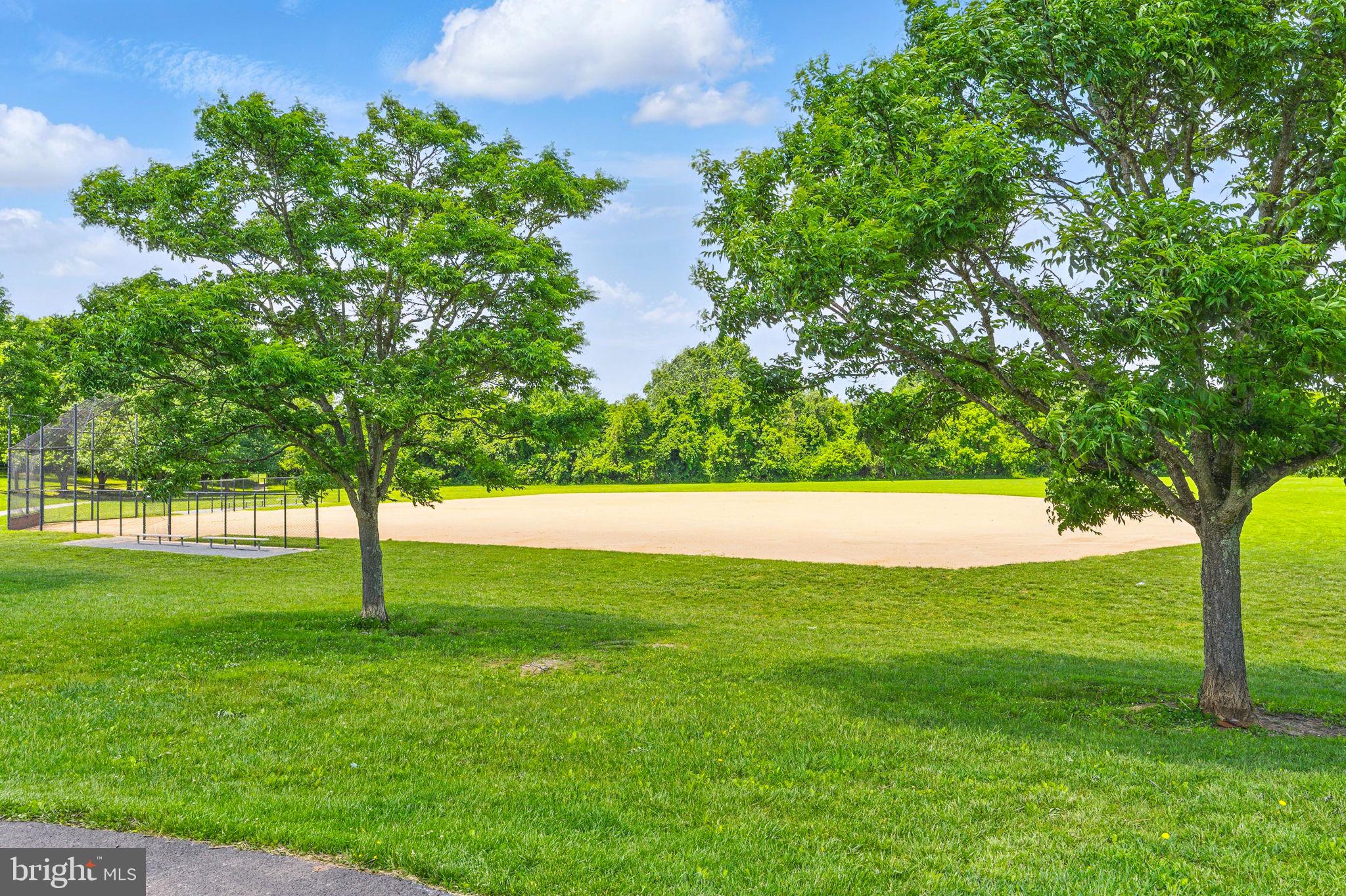 CHARLENE - Residential