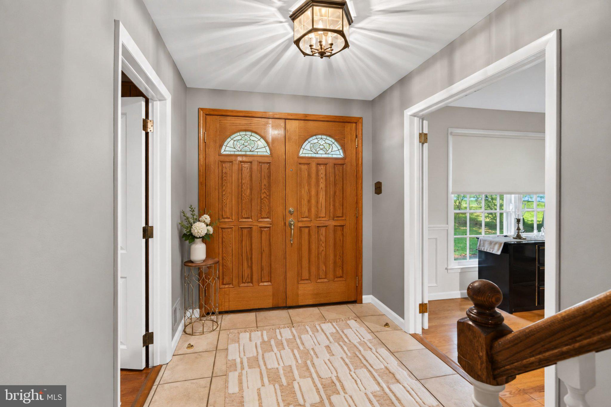 7 ELLIOTT ROAD