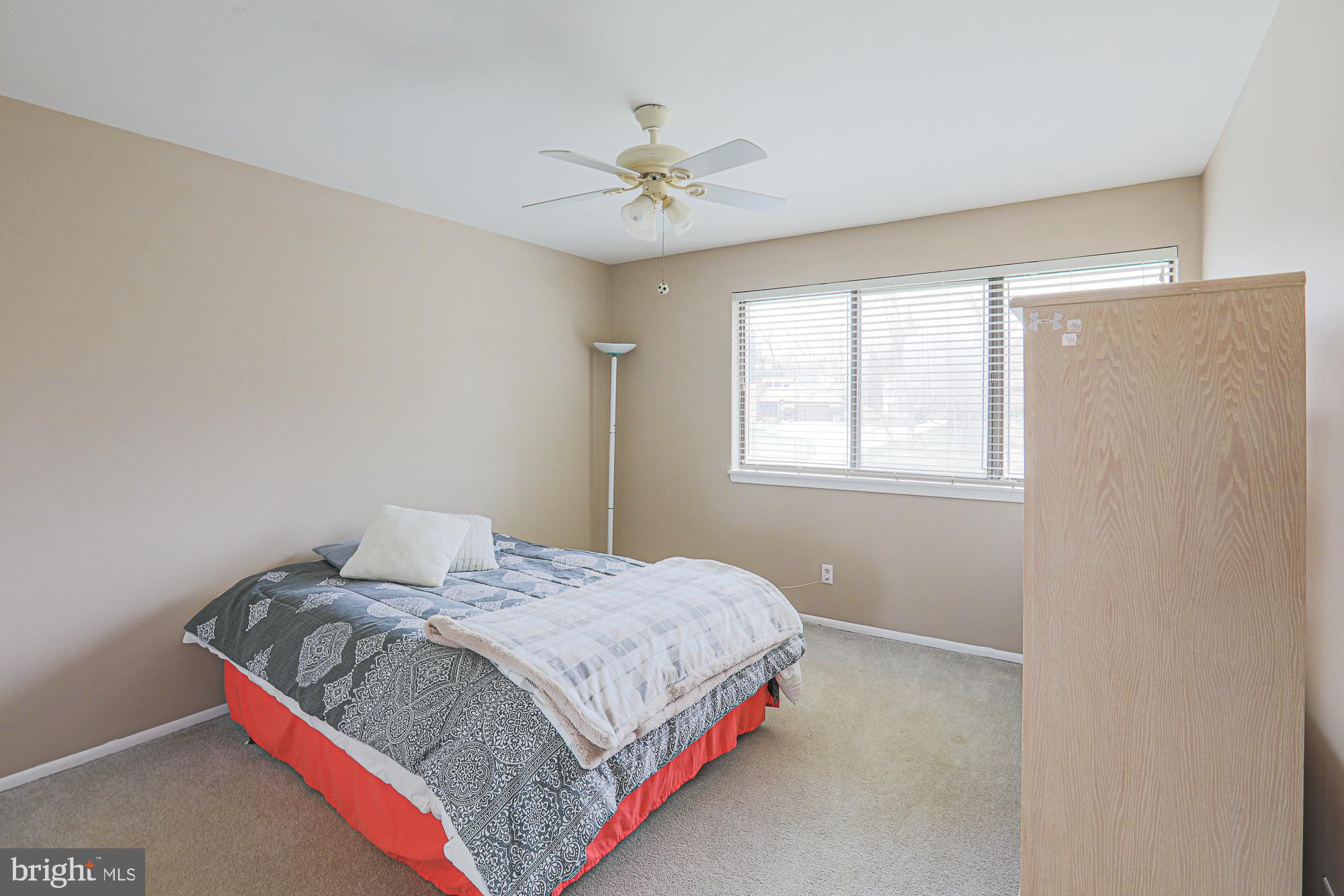 VELVET HILLS - Residential