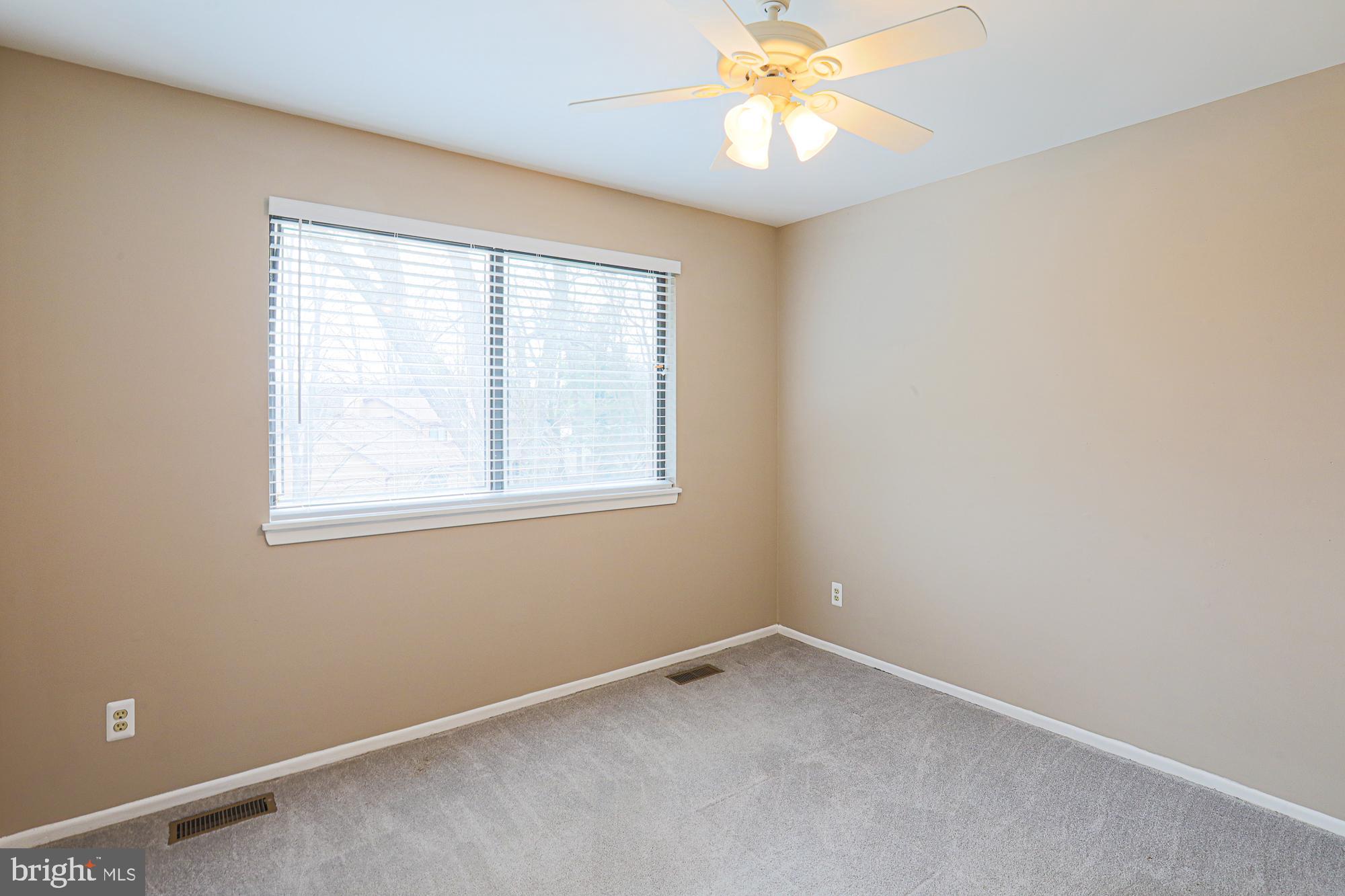 VELVET HILLS - Residential