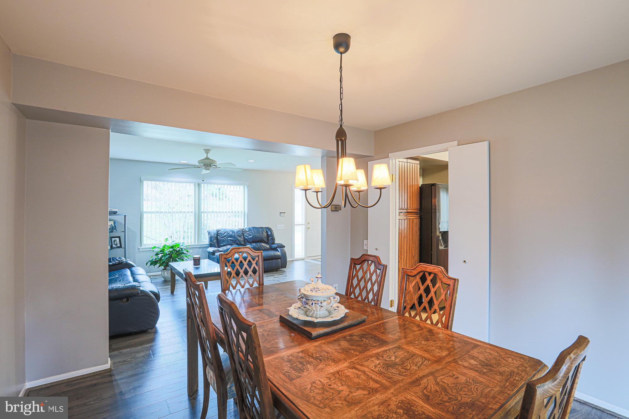 VELVET HILLS - Residential