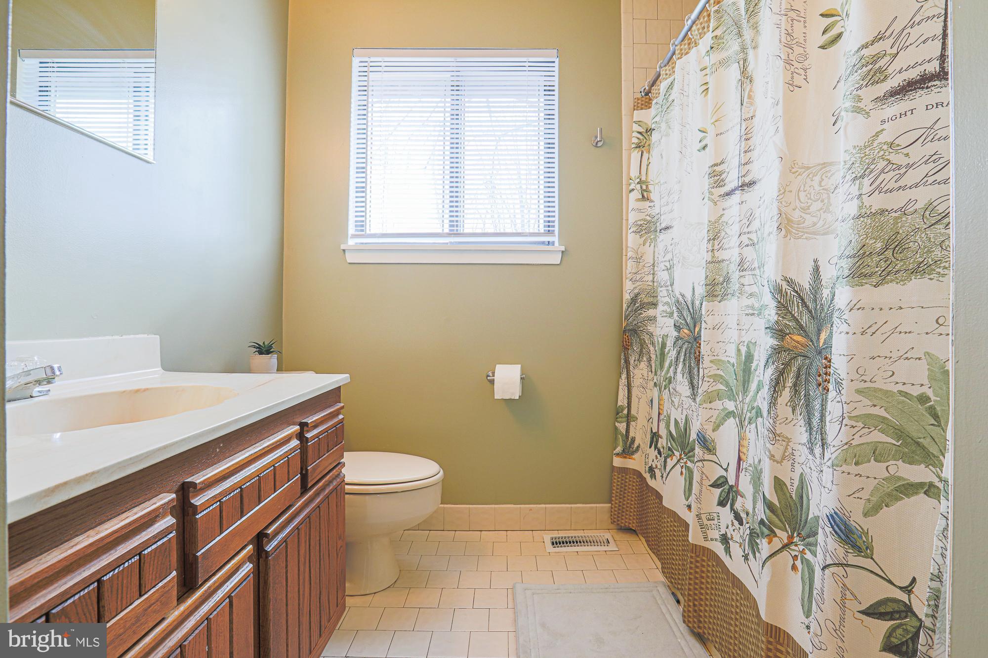 VELVET HILLS - Residential