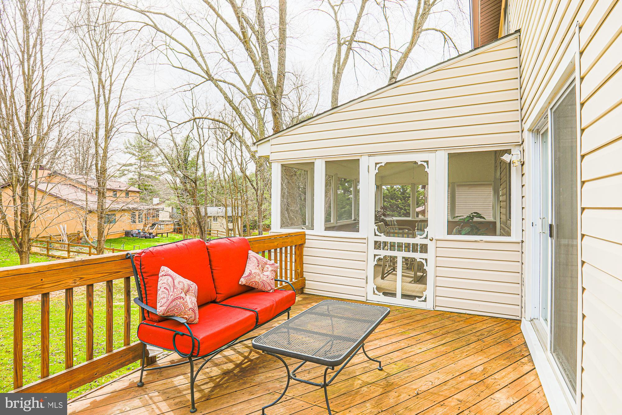 VELVET HILLS - Residential