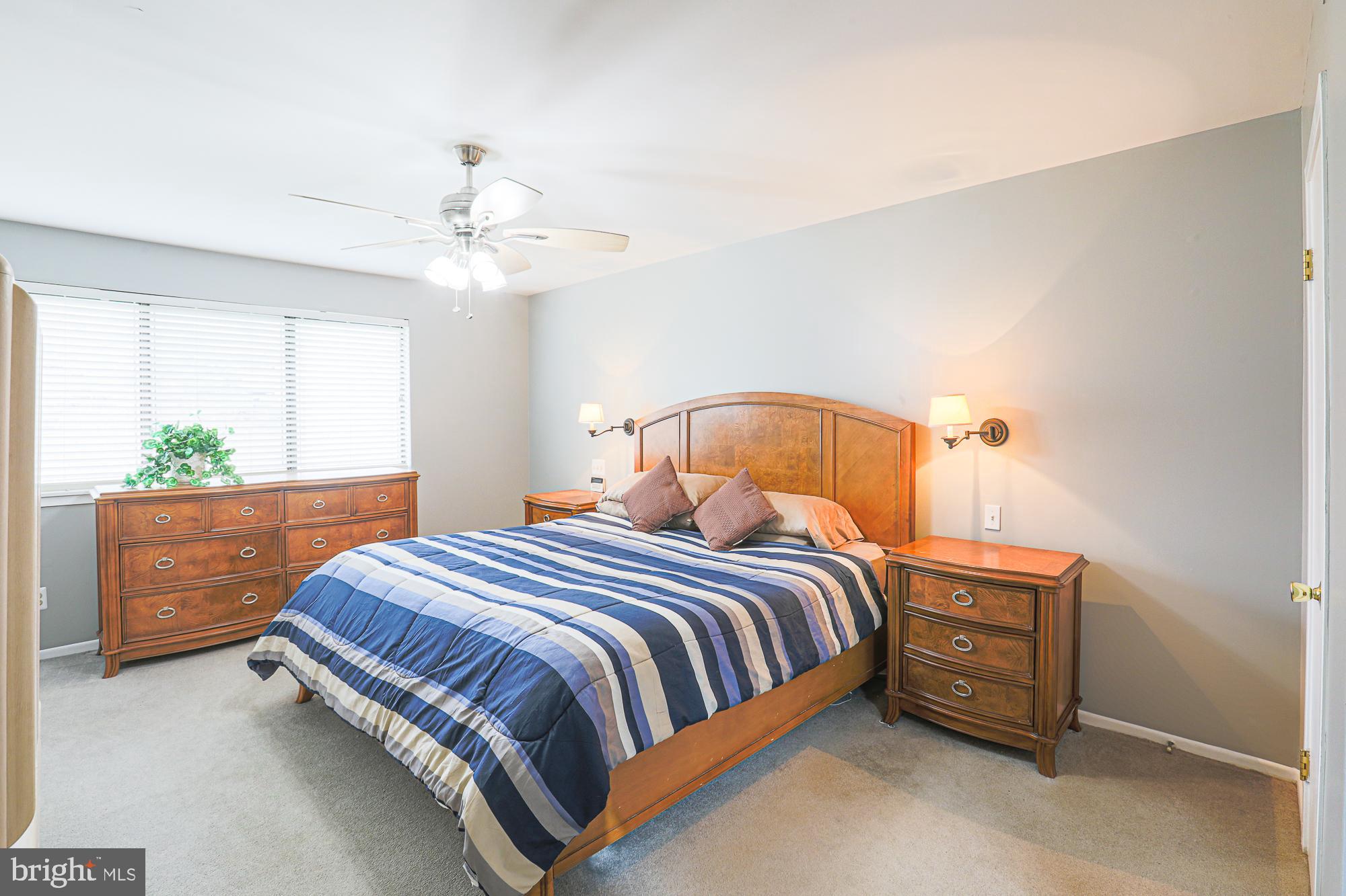 VELVET HILLS - Residential