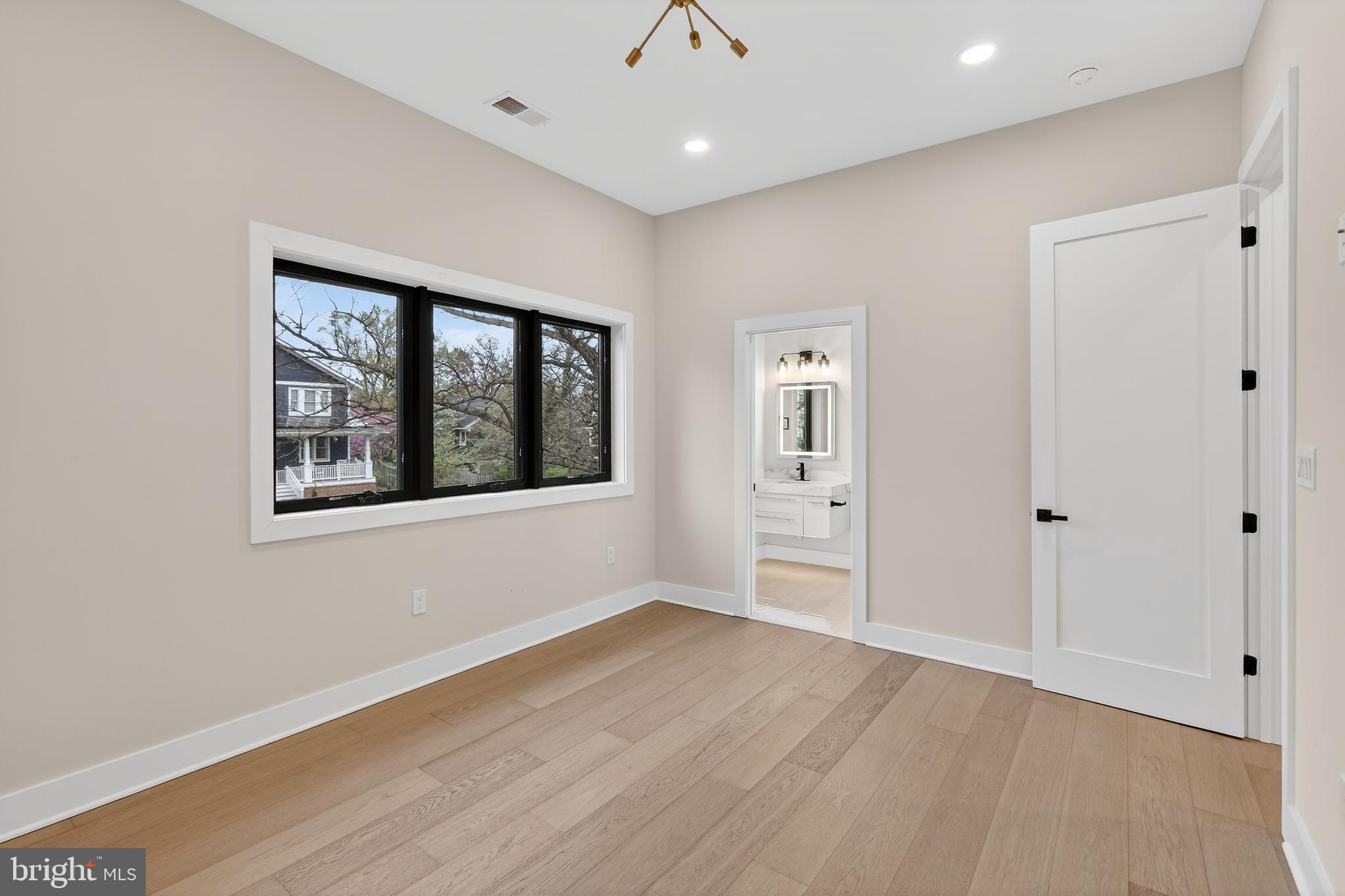 WILLET HEIGHTS - Residential