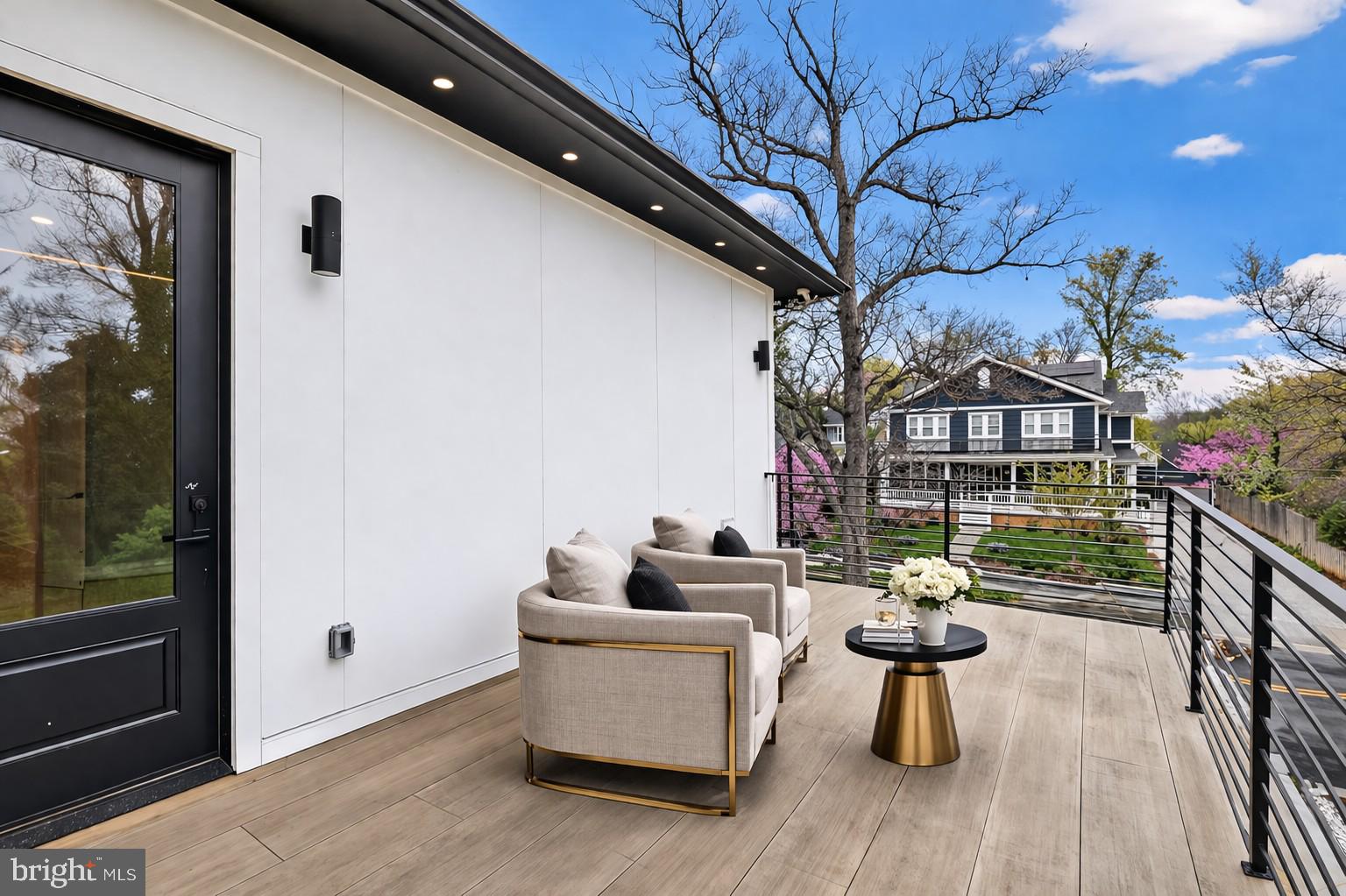 WILLET HEIGHTS - Residential