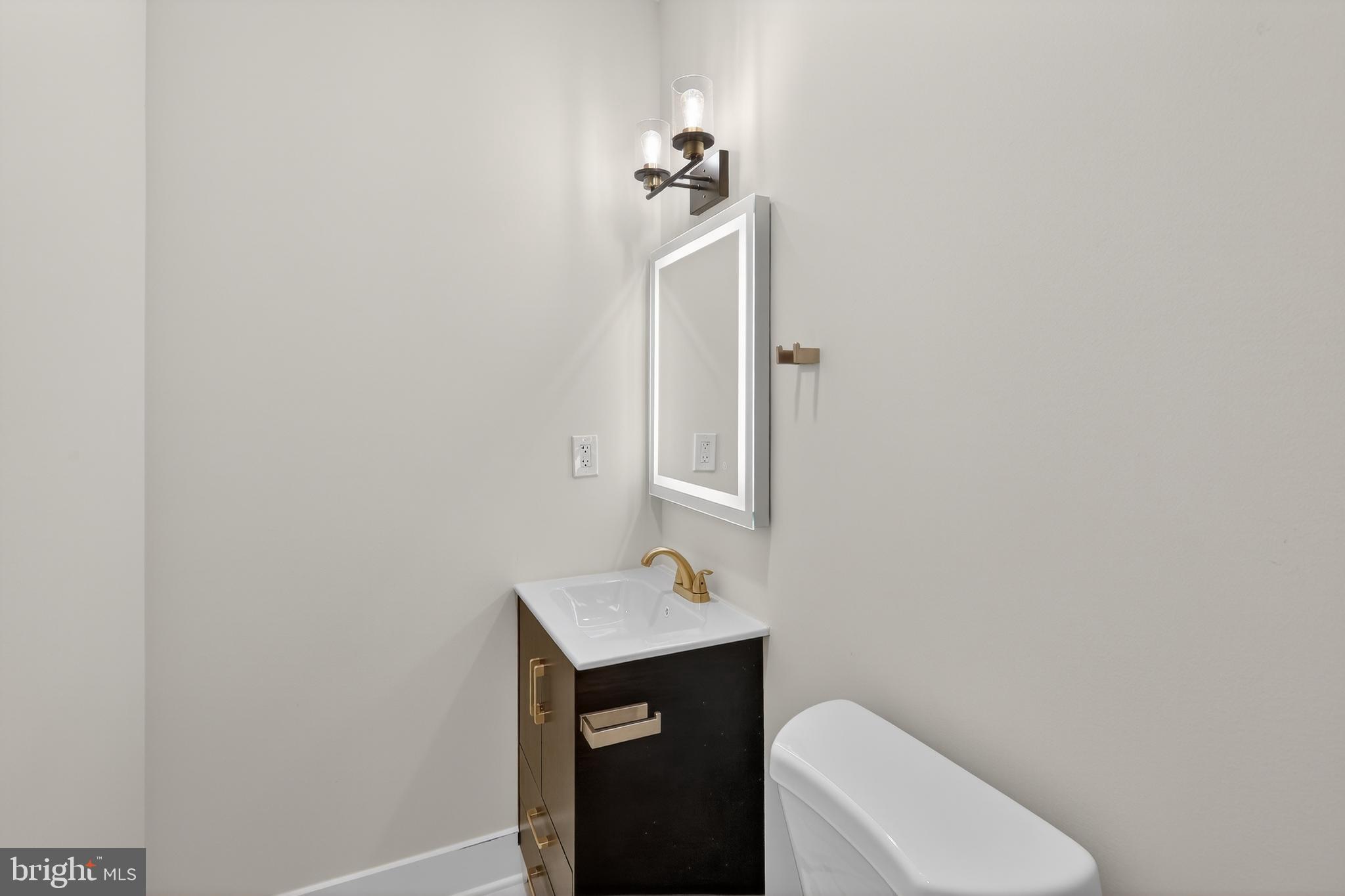 WILLET HEIGHTS - Residential