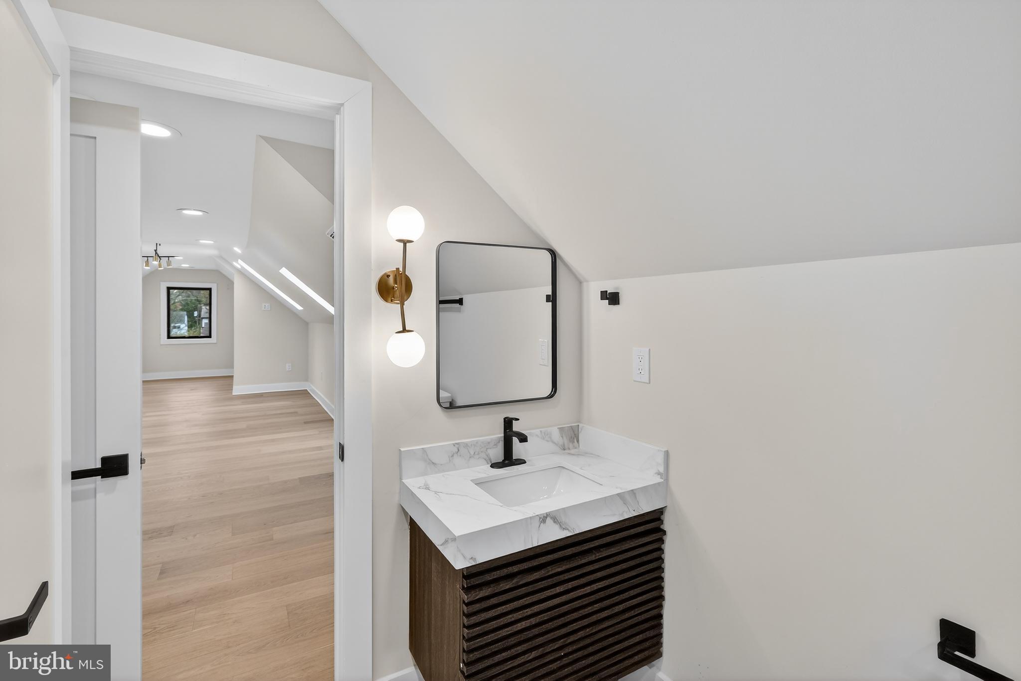 WILLET HEIGHTS - Residential