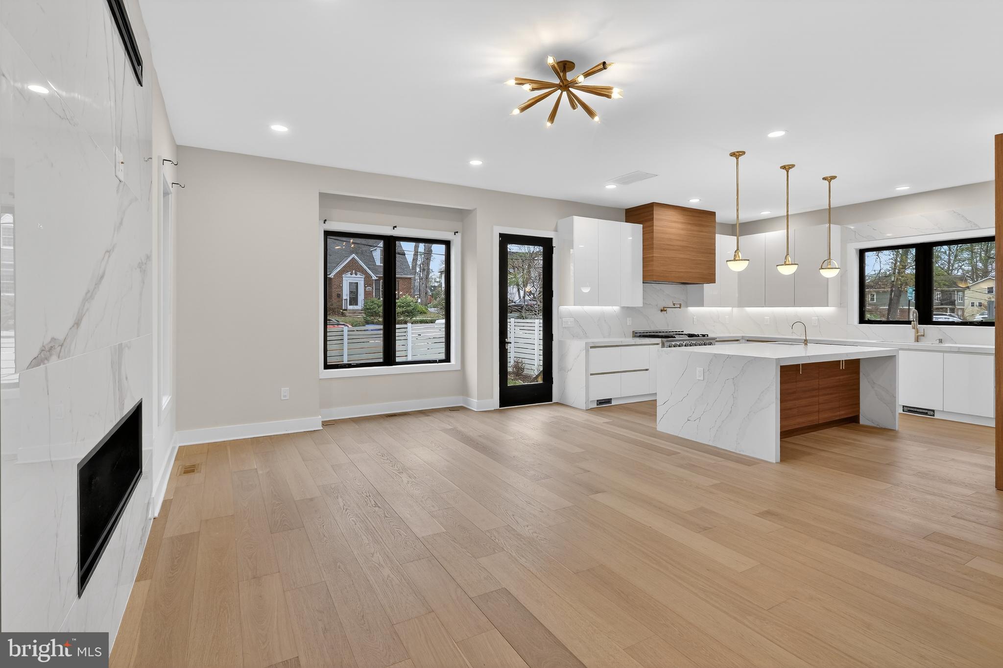 WILLET HEIGHTS - Residential