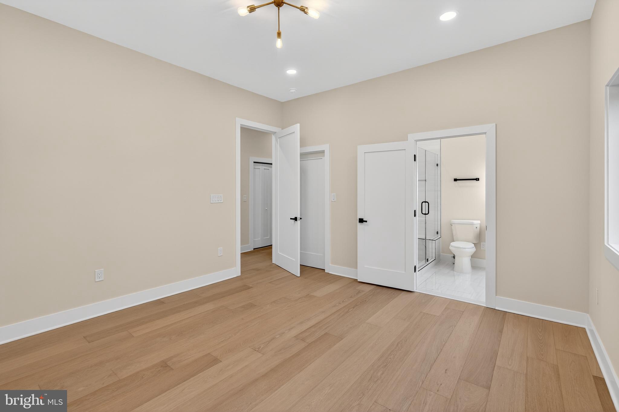 WILLET HEIGHTS - Residential