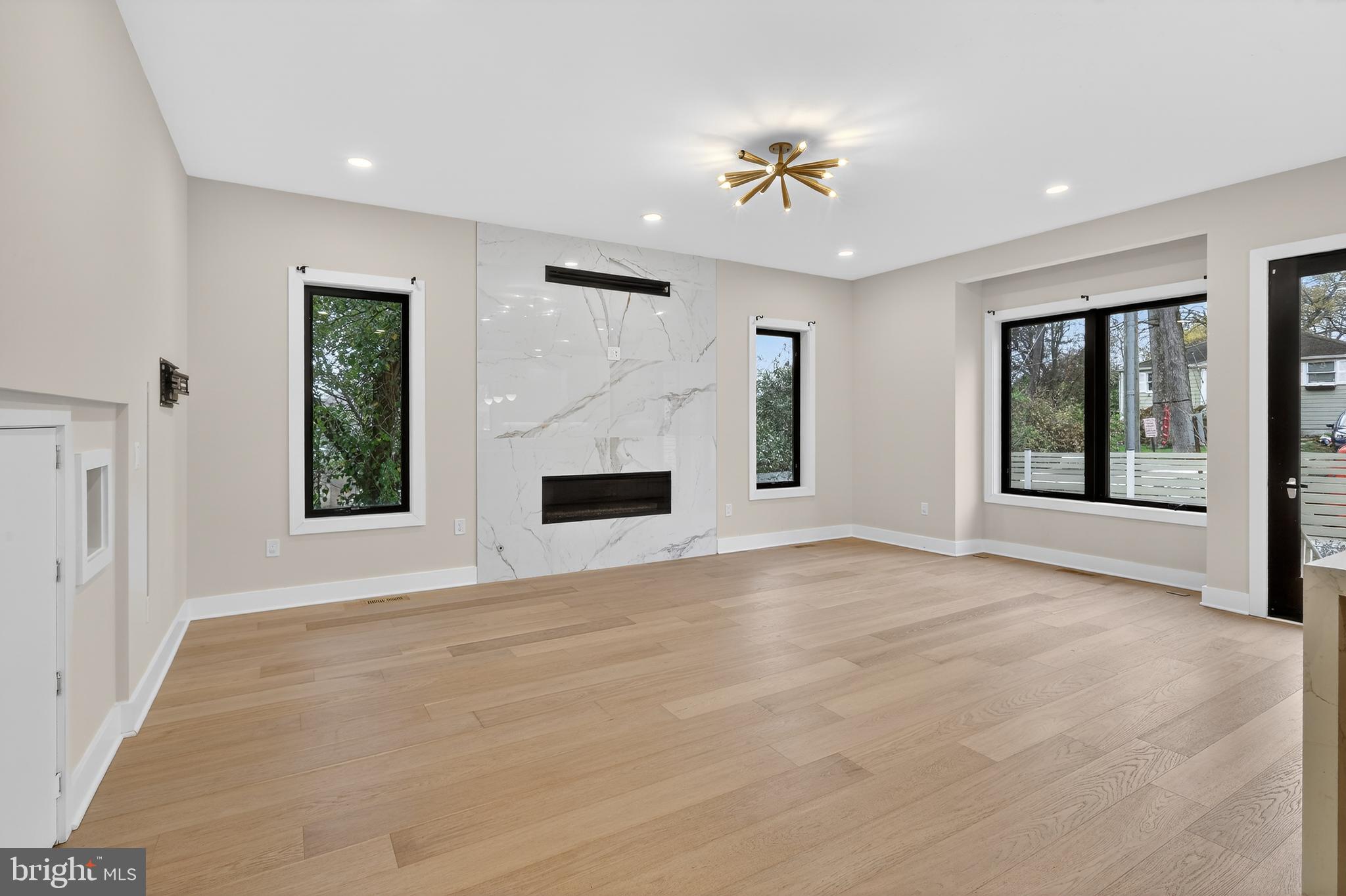 WILLET HEIGHTS - Residential