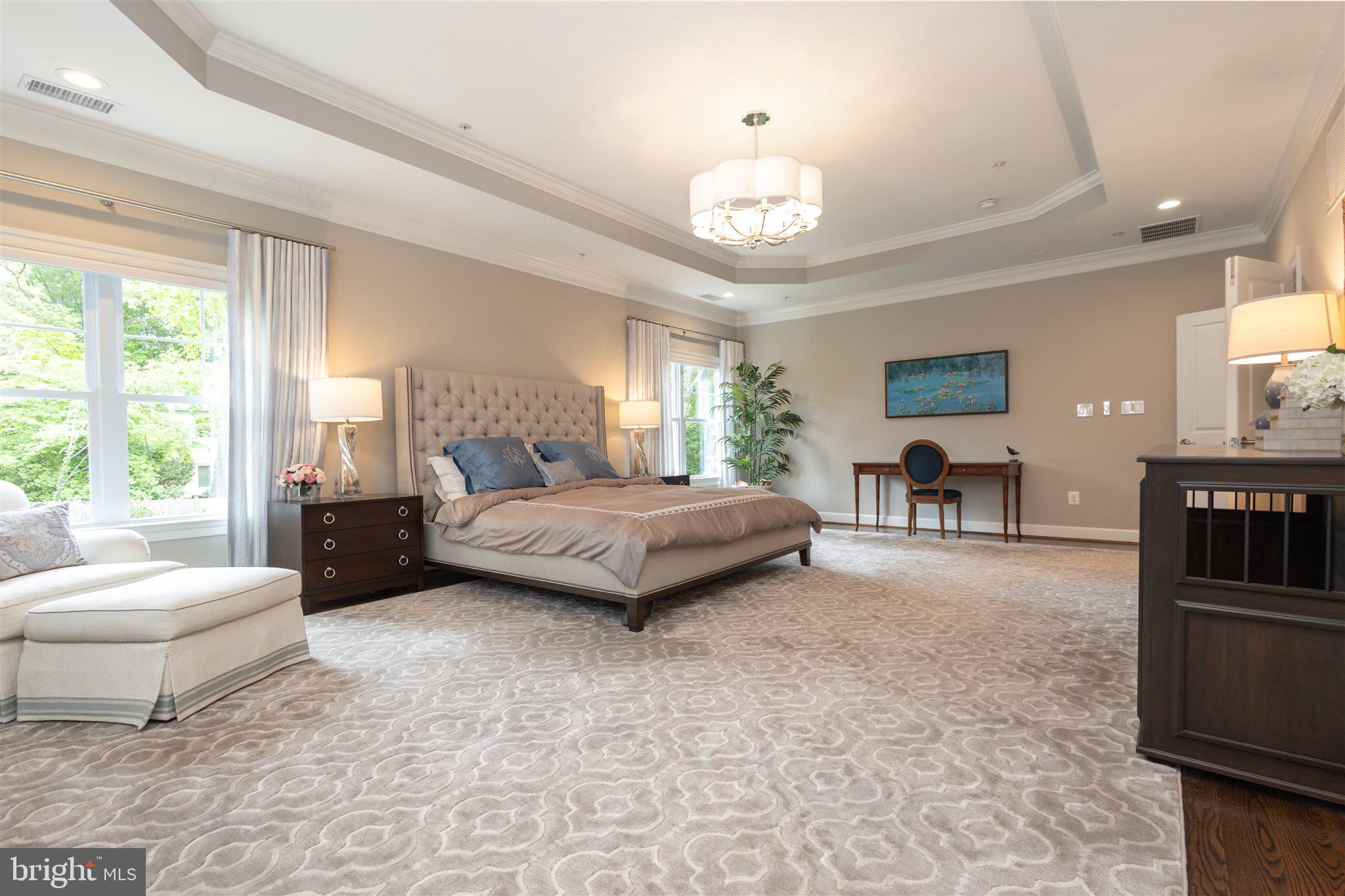 KENWOOD PARK - Residential