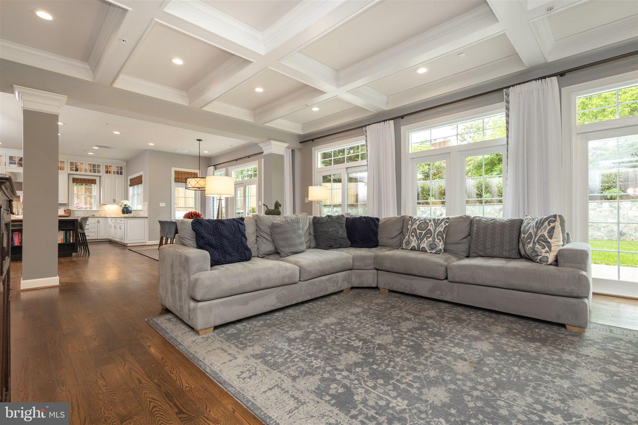 KENWOOD PARK - Residential