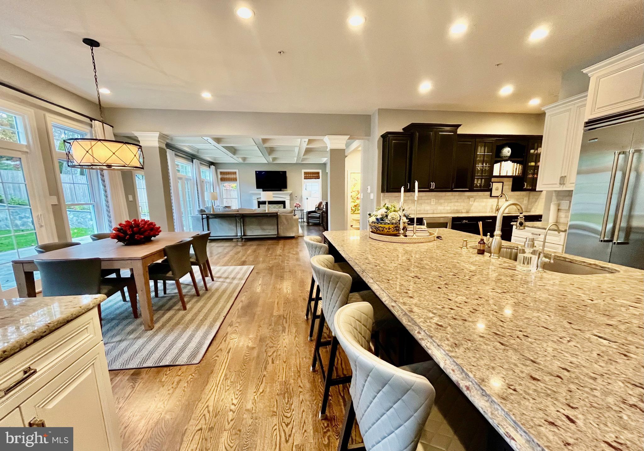 KENWOOD PARK - Residential