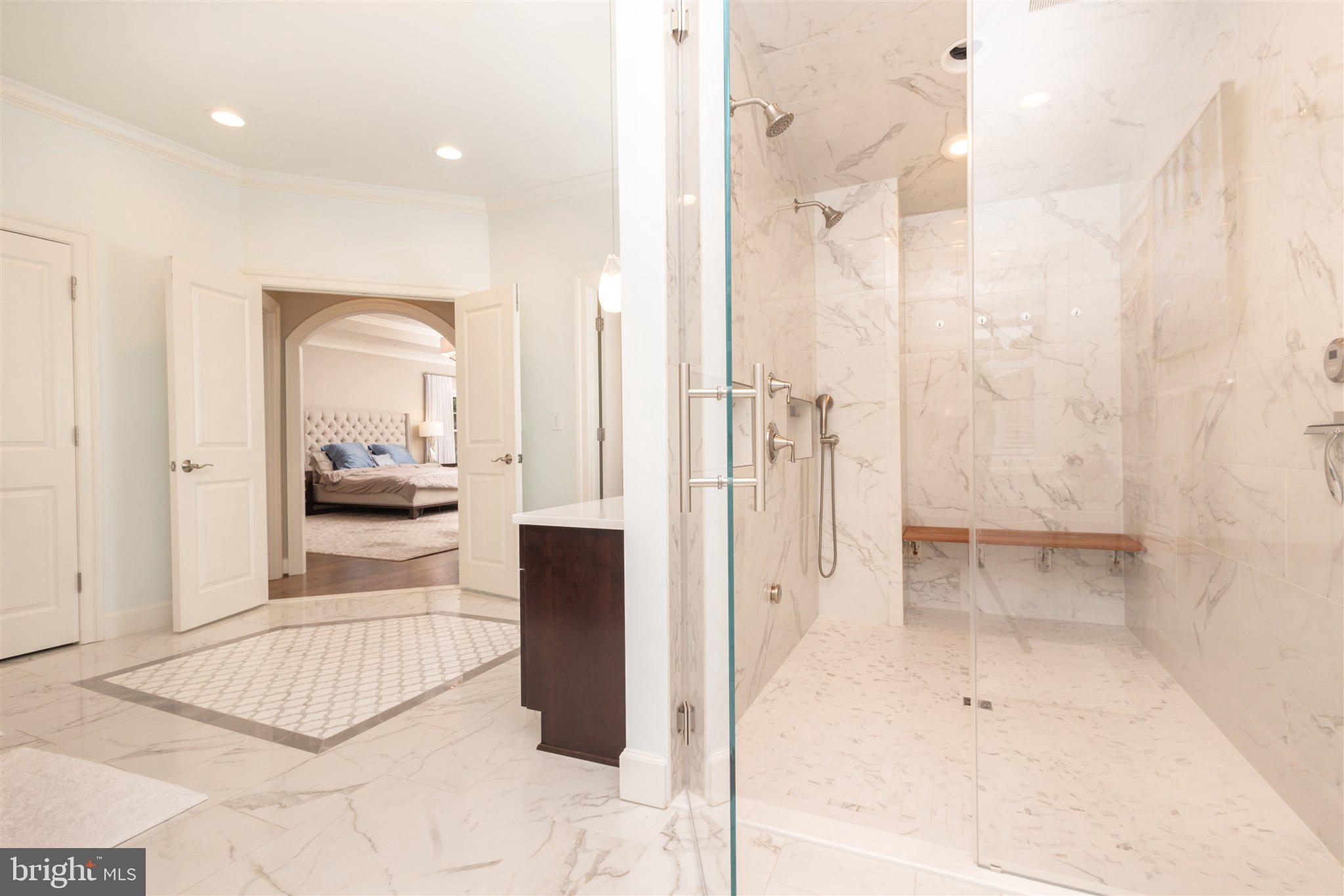 KENWOOD PARK - Residential