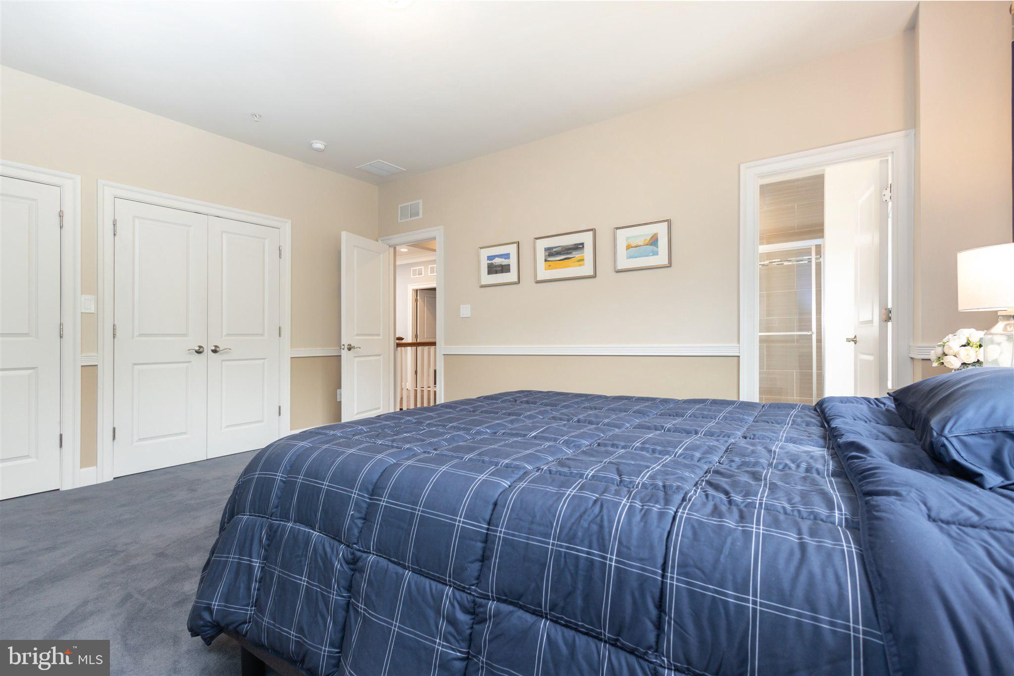 KENWOOD PARK - Residential