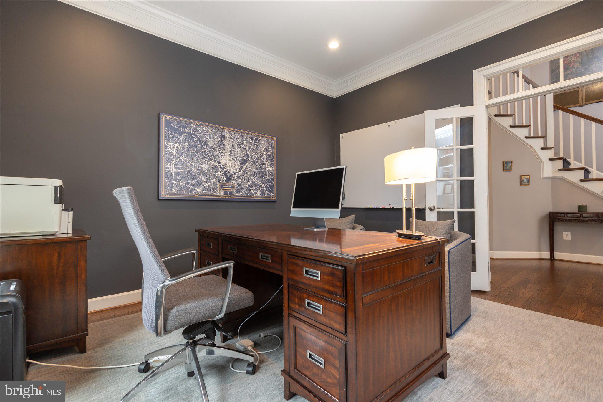 KENWOOD PARK - Residential