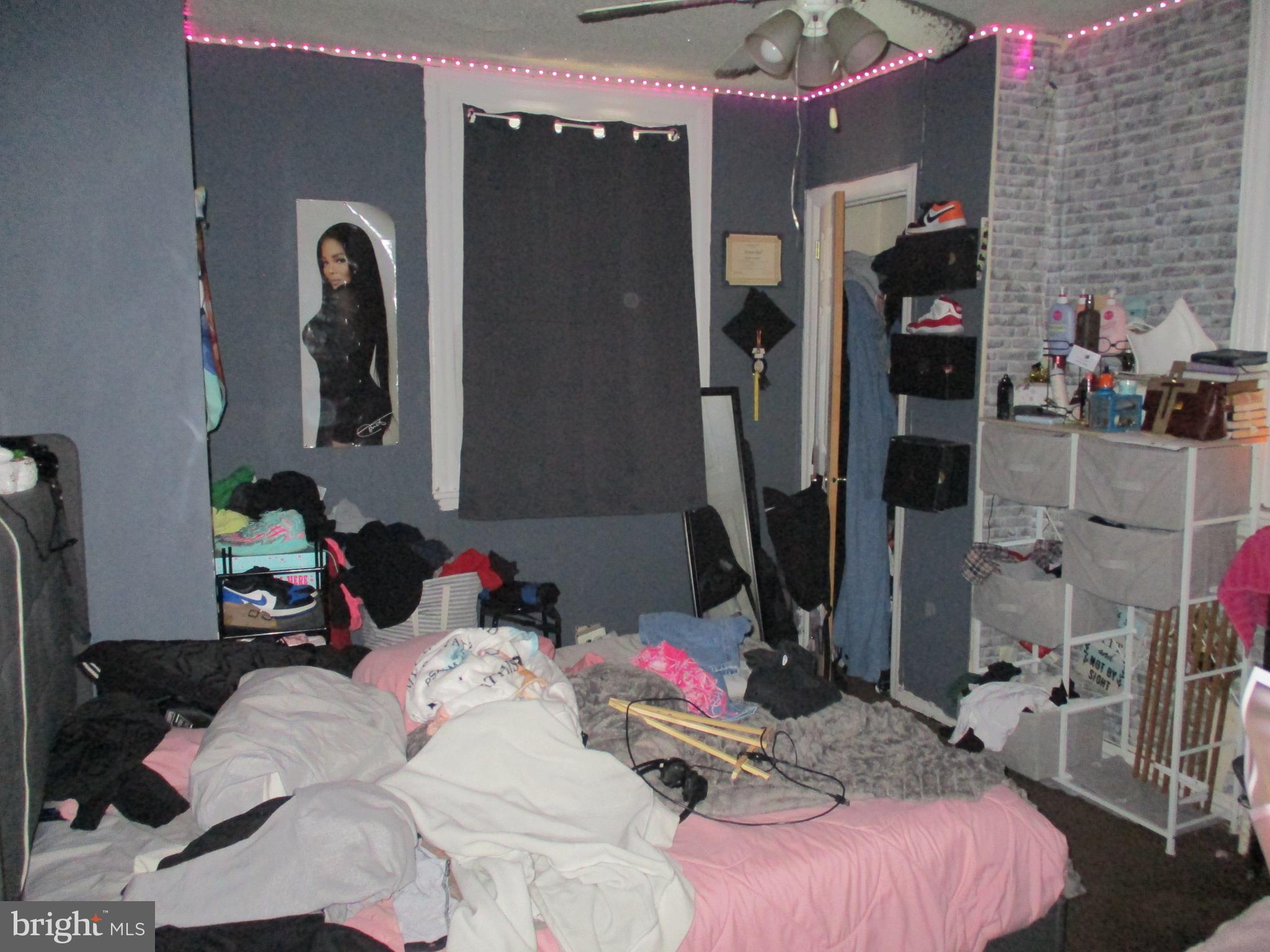 FRANKFORD - Residential