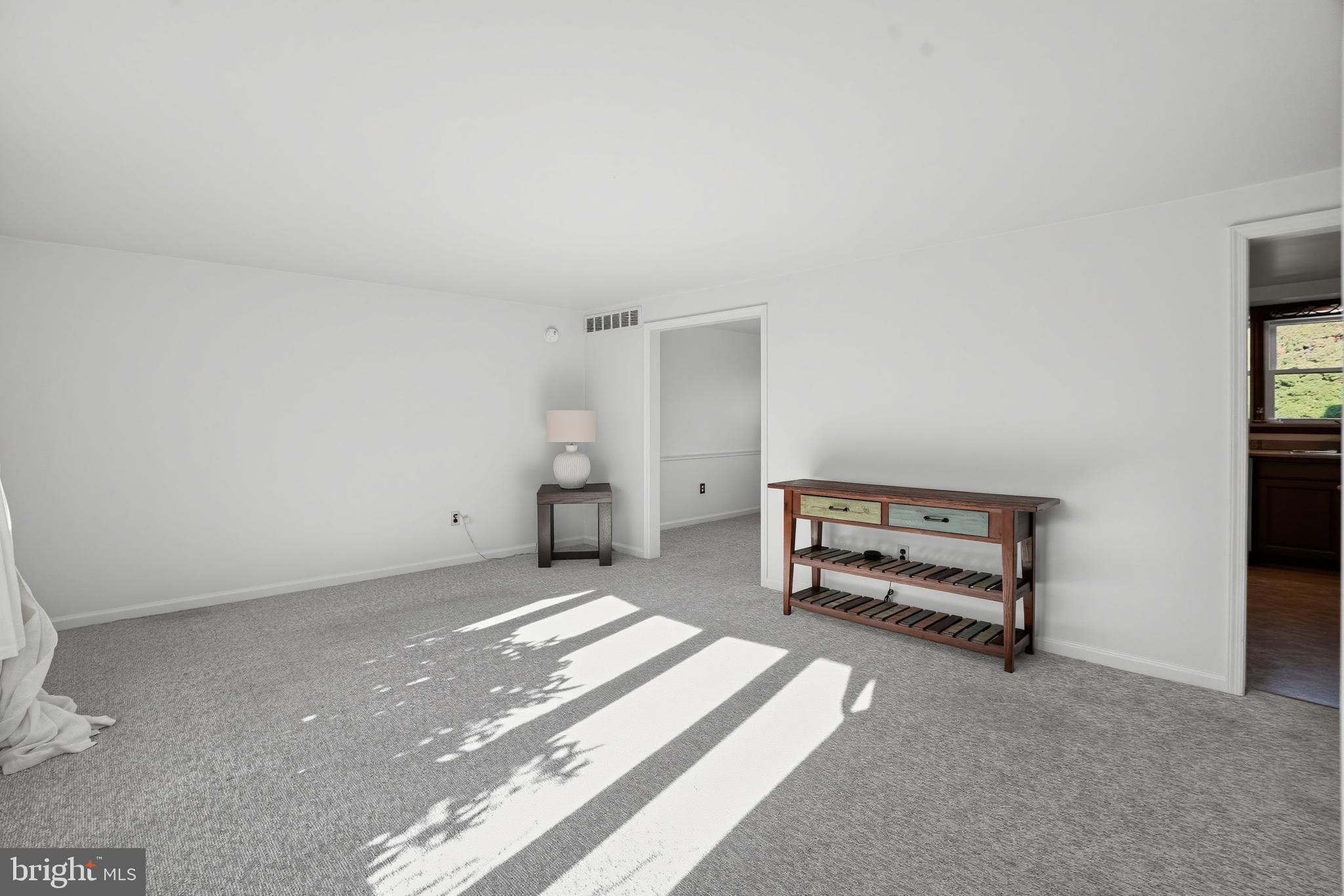 27 N MARMIC DRIVE