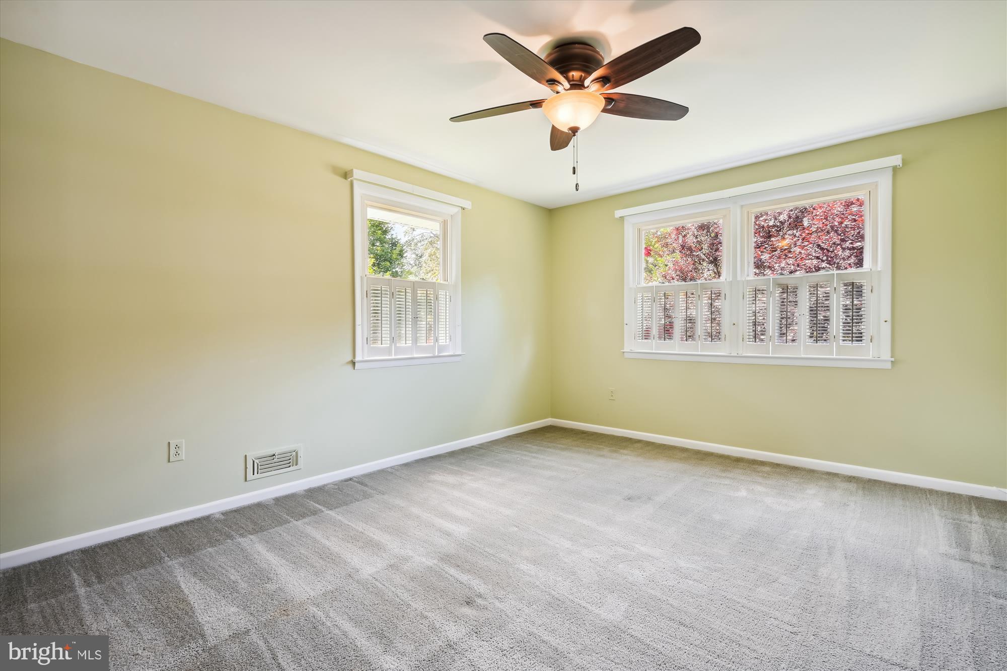 NORTH SHORE - Residential