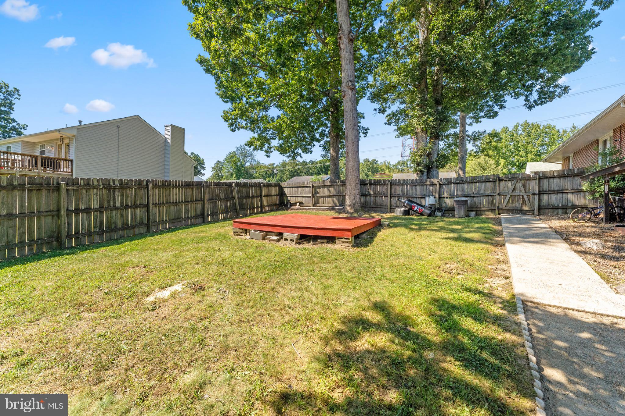 ASHLEIGH PARK SOUTH - Residential