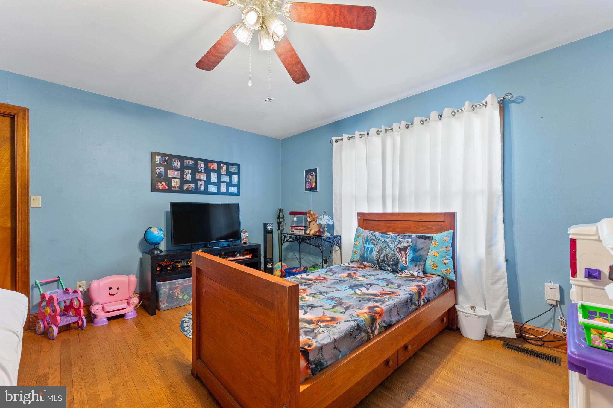 ASHLEIGH PARK SOUTH - Residential