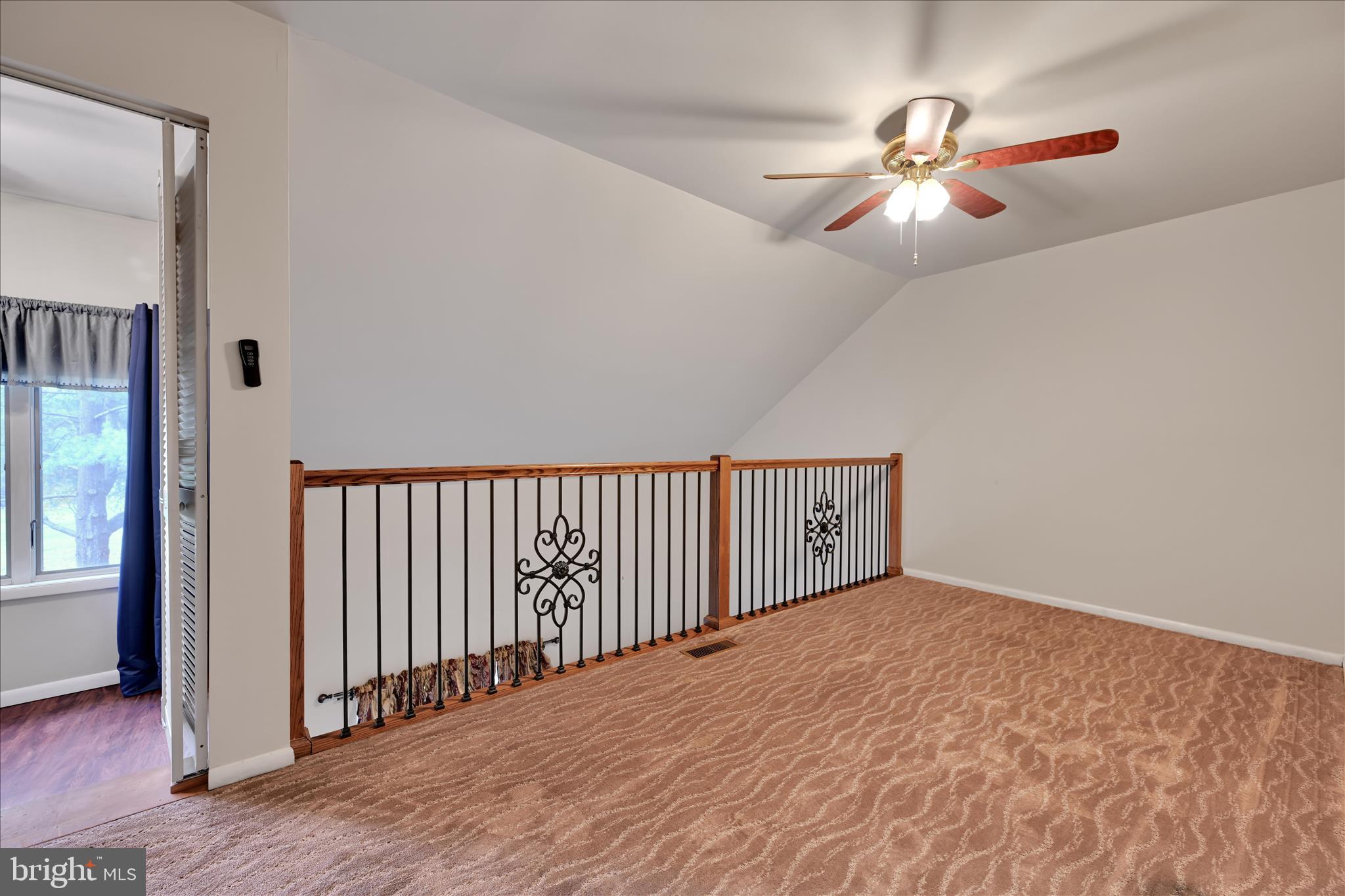 PINEBROOK - Residential