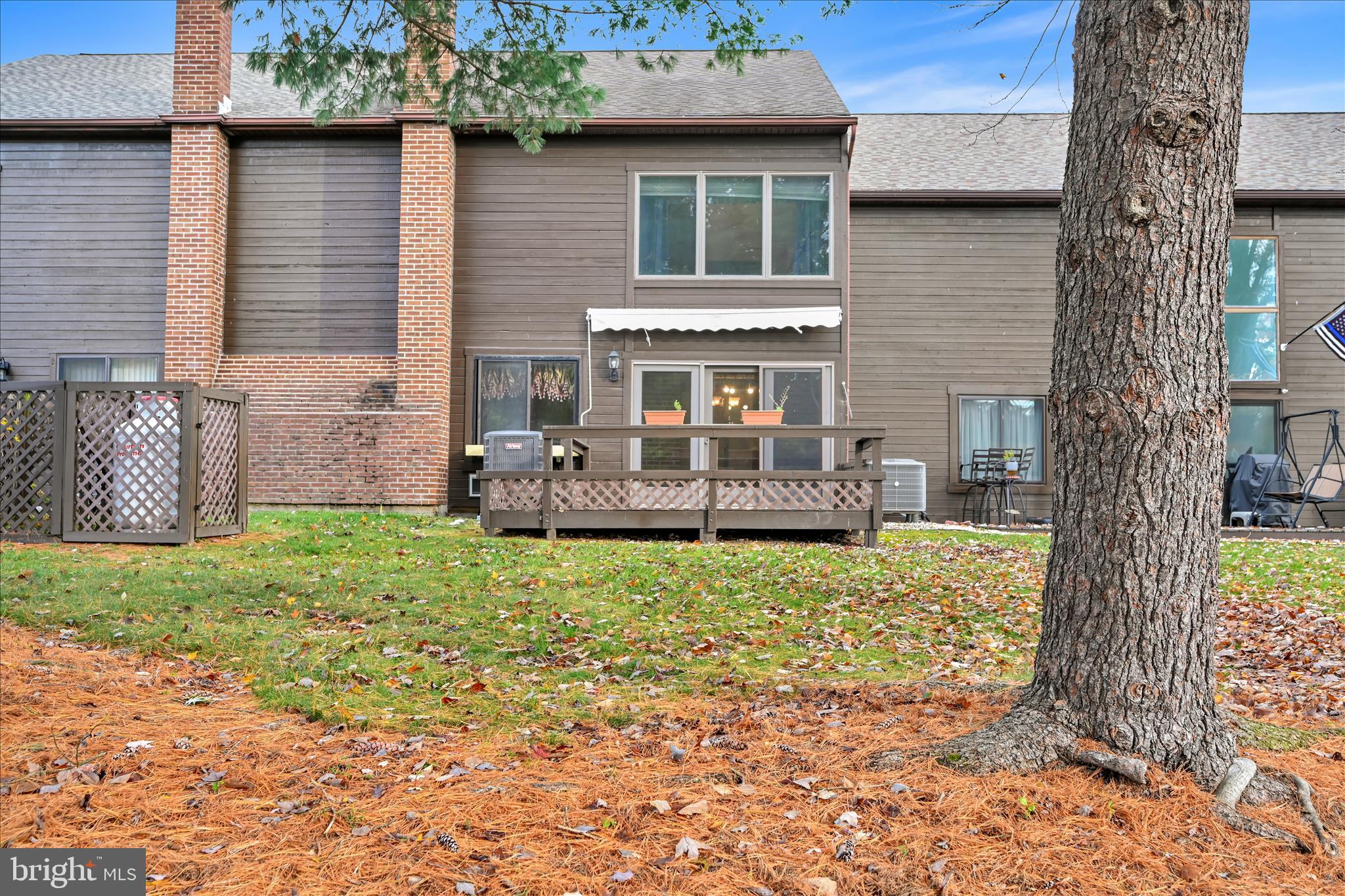 PINEBROOK - Residential